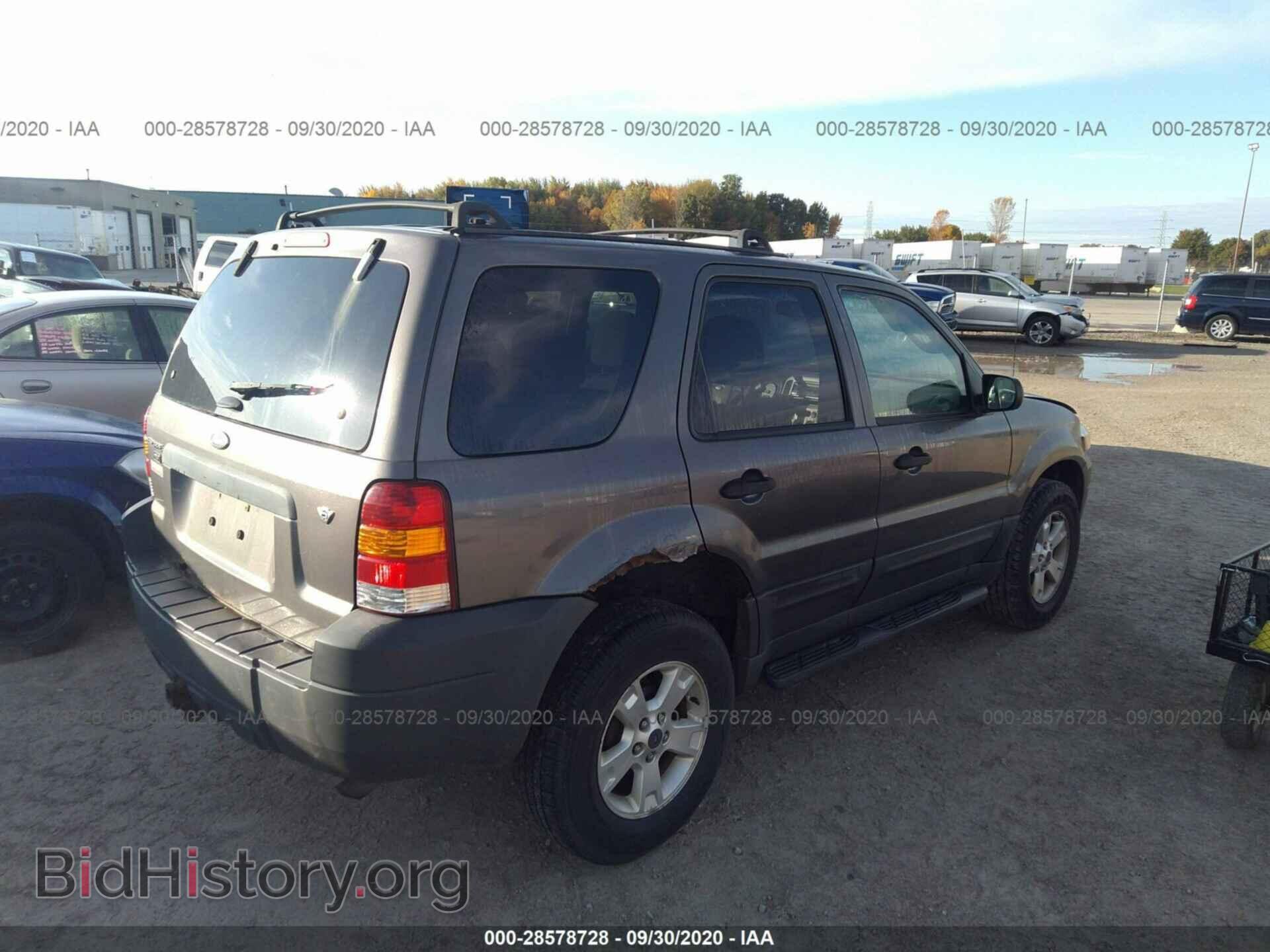 2005 FORD ESCAPE - VIN: 1FMYU03105KD65619 - Фото 4