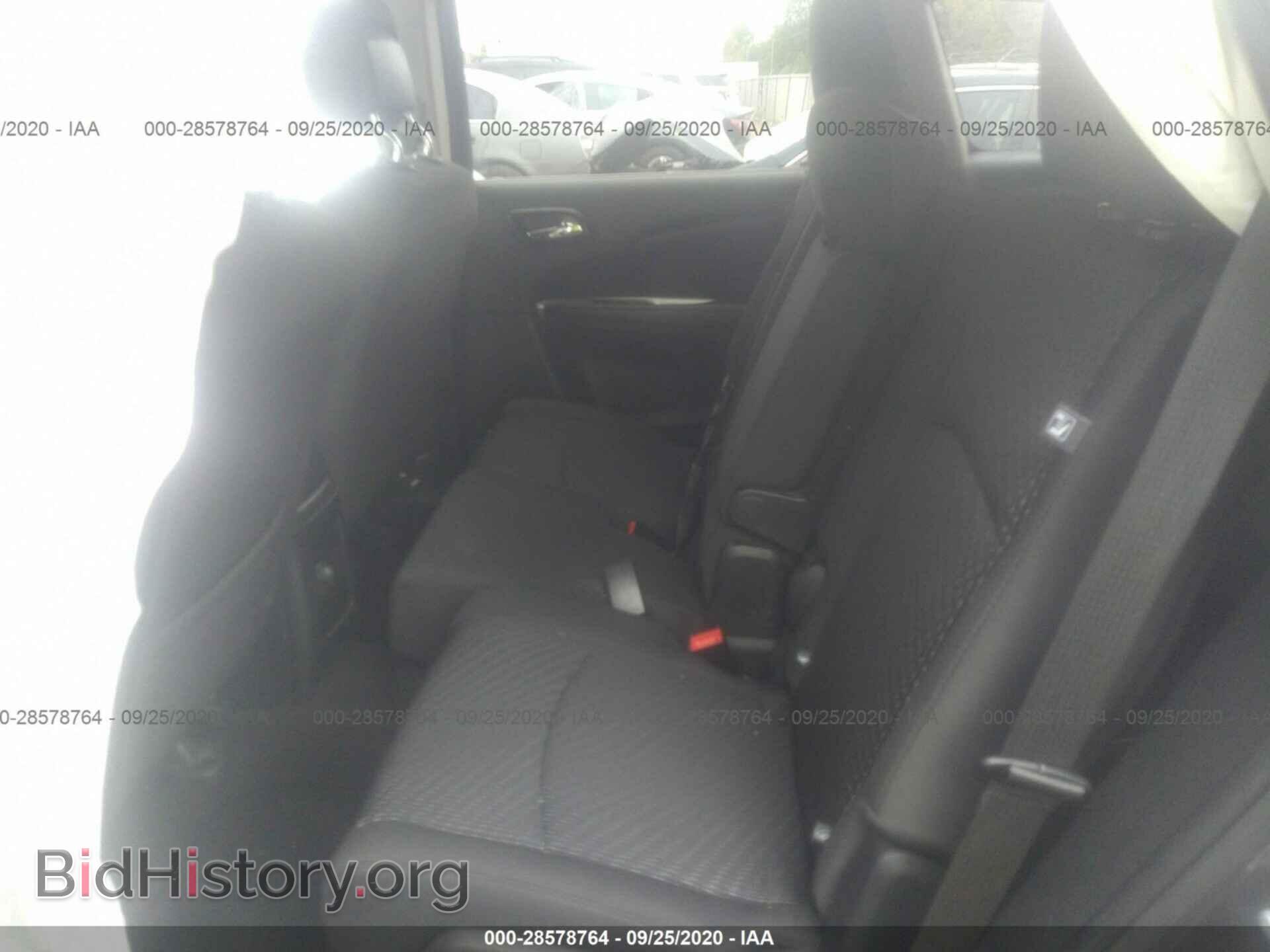 2018 DODGE JOURNEY - VIN: 3C4PDCAB0JT506064 - Photo 8