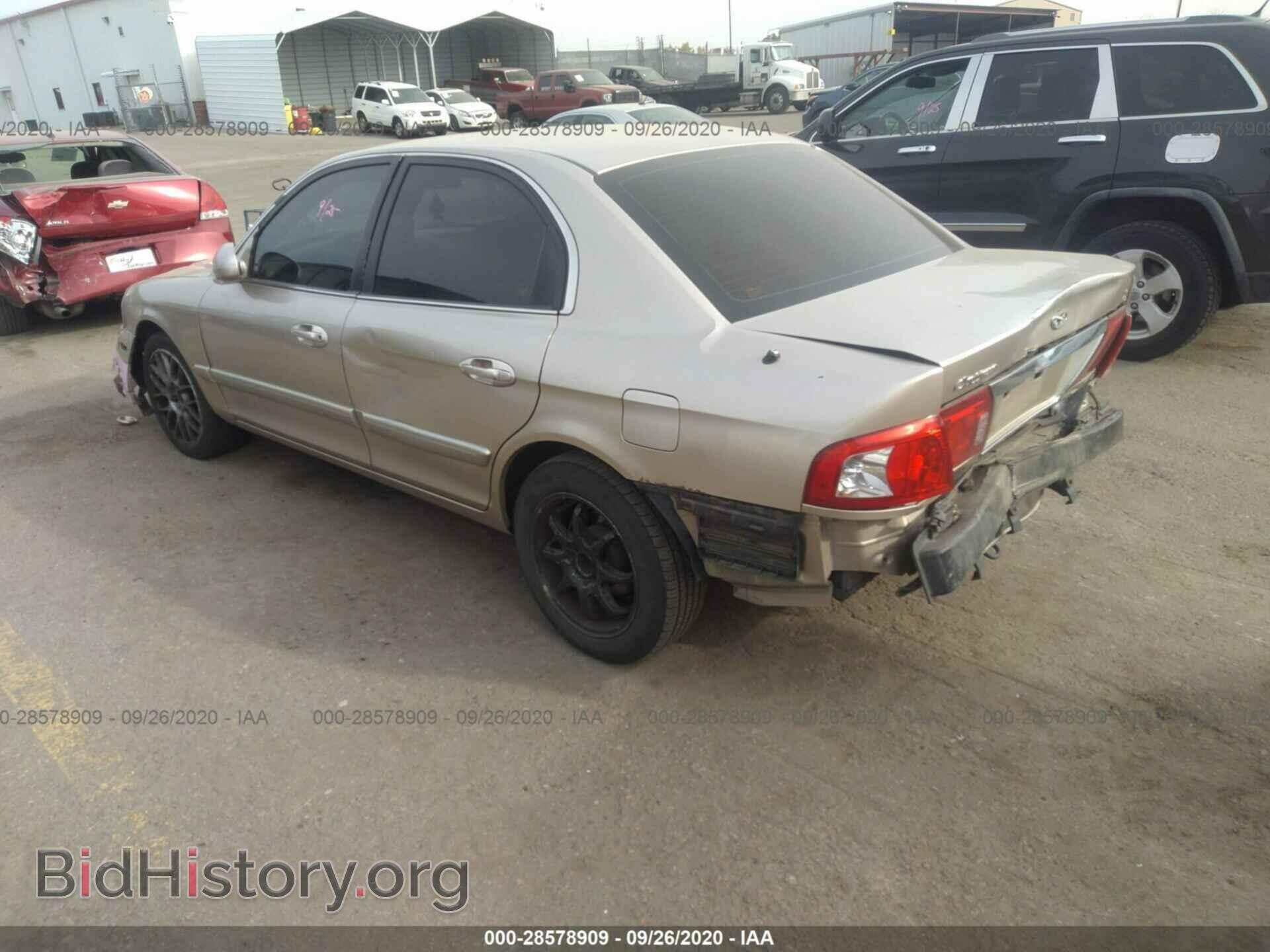 2006 KIA OPTIMA - VIN: KNAGD126X65461516 - Фото 3
