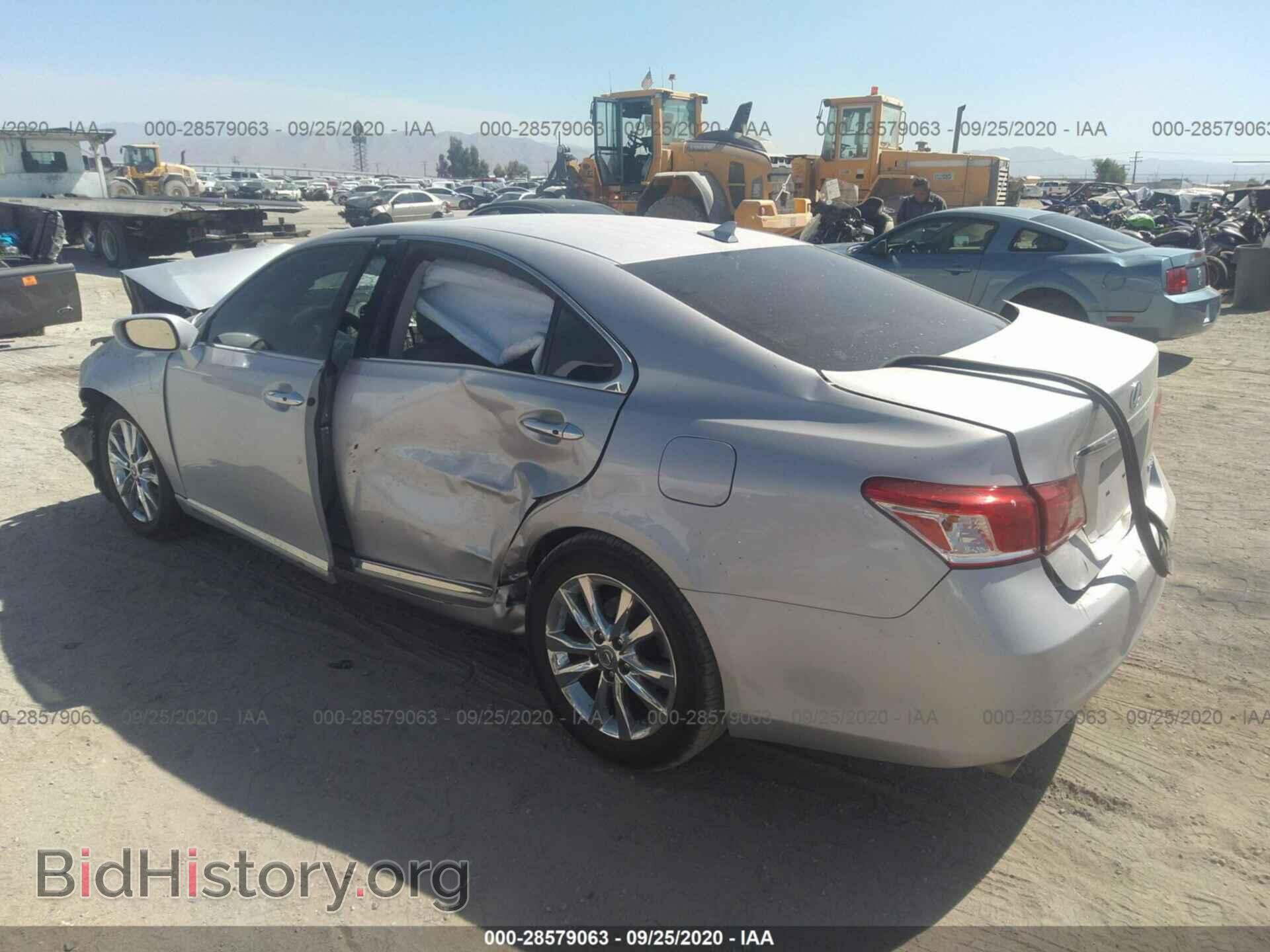 2011 LEXUS ES 350 - VIN: JTHBK1EG6B2451339 - Фото 3