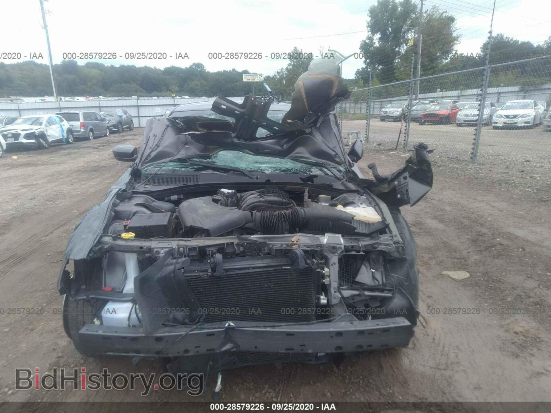 2018 CHRYSLER 300 - VIN: 2C3CCABG5JH214486 - Фото 6