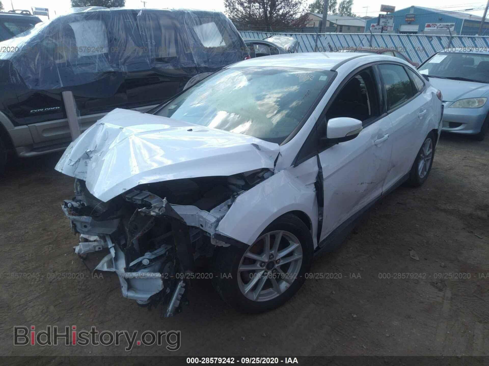 2015 FORD FOCUS - VIN: 1FADP3F28FL207174 - Фото 2