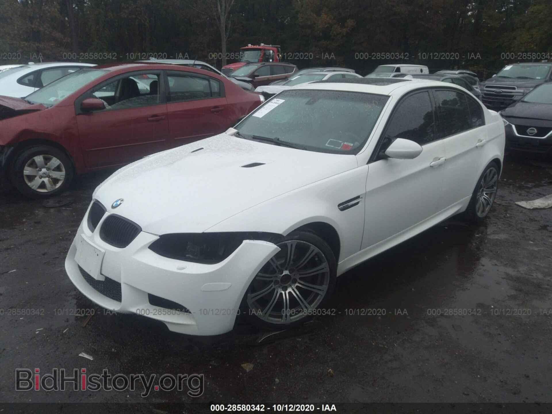 2009 BMW M3 - VIN: WBSPM93519E201073 - Photo 2