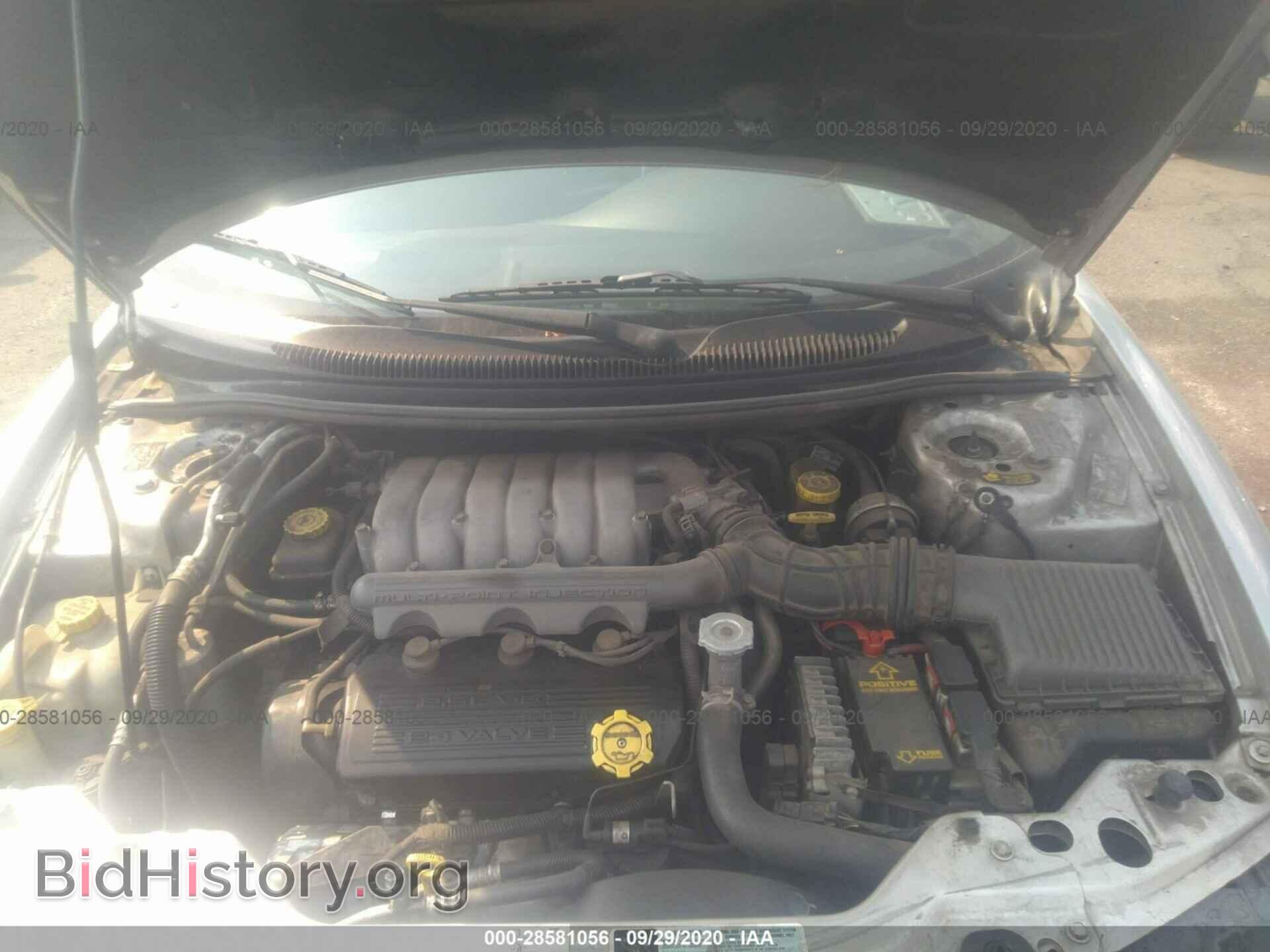 2000 CHRYSLER SEBRING - VIN: 3C3EL55H0YT256330 - Фото 10