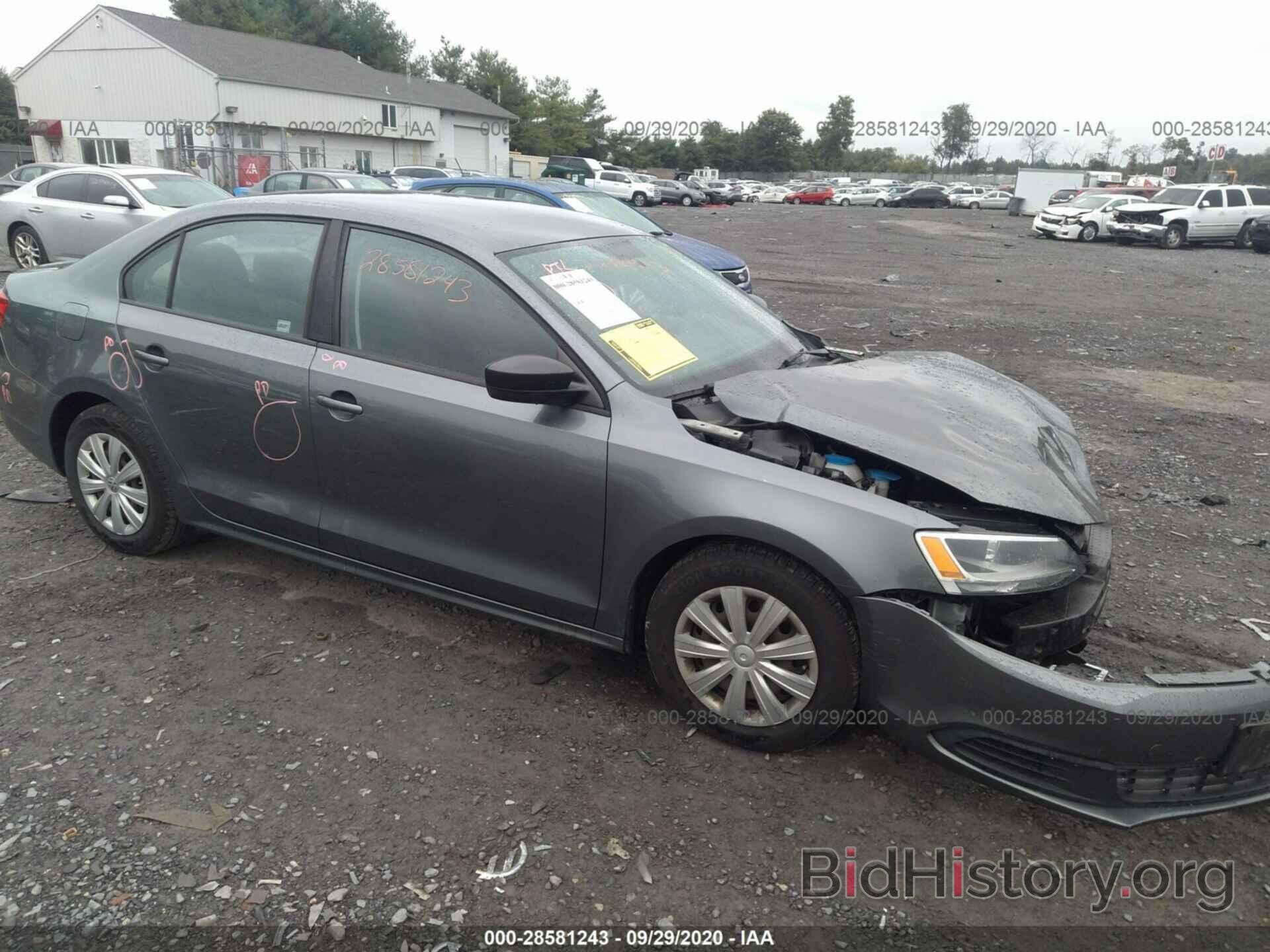 Photo 3VW1K7AJ3BM398218 - VOLKSWAGEN JETTA SEDAN 2011