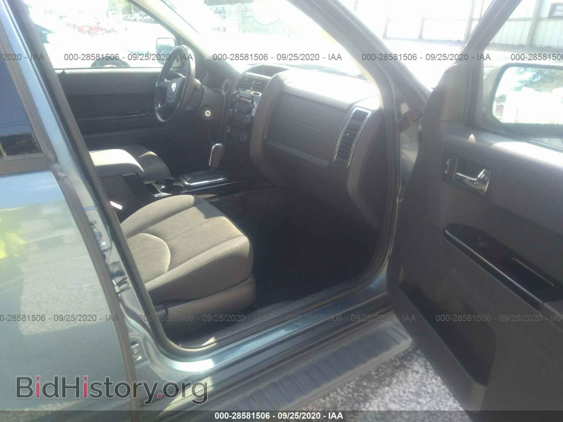2011 MAZDA TRIBUTE - VIN: 4F2CY0C72BKM02527 - Фото 5