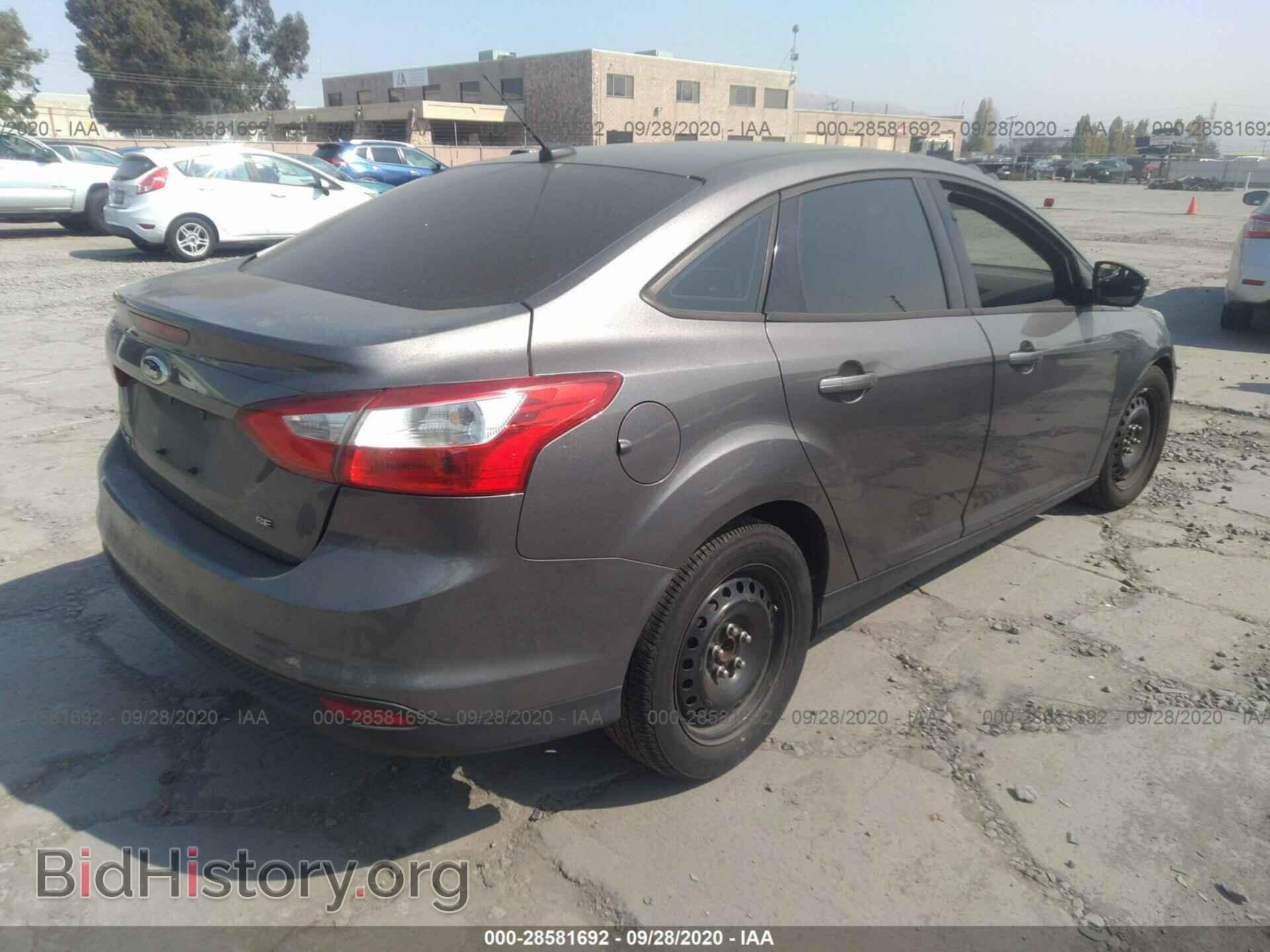 2012 FORD FOCUS - VIN: 1FAHP3F28CL238308 - Photo 4
