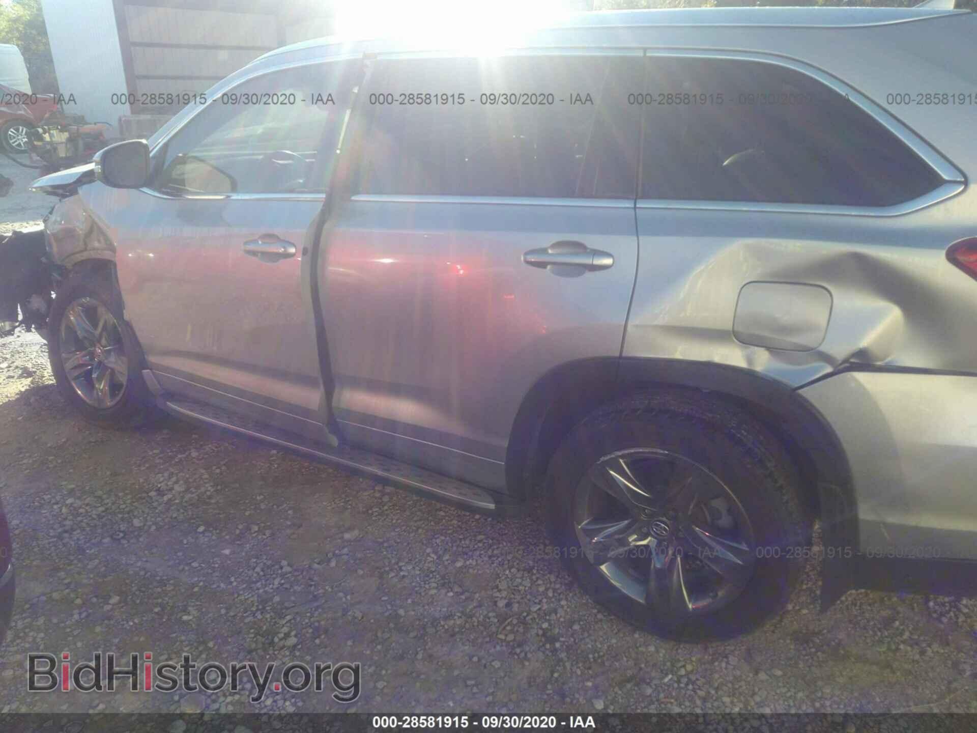 2017 TOYOTA HIGHLANDER - VIN: 5TDYZRFH2HS215656 - Фото 6