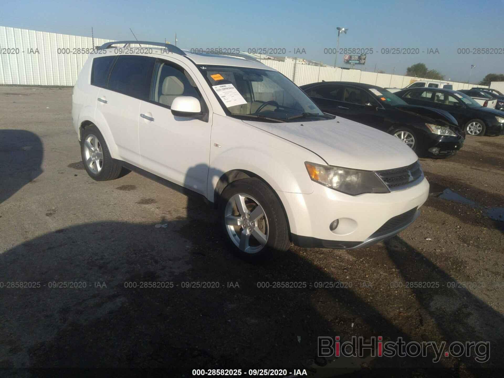 Photo JA4MT41X47Z017105 - MITSUBISHI OUTLANDER 2007