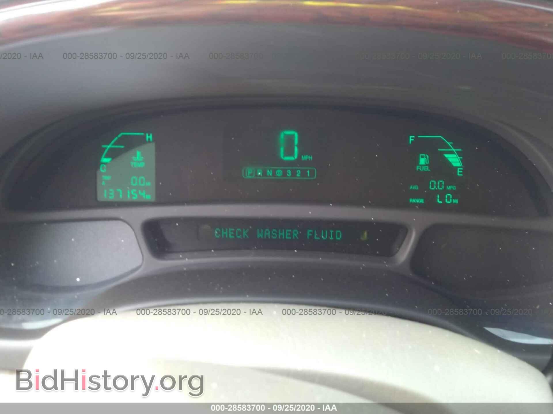 2001 CADILLAC DEVILLE - VIN: 1G6KD54Y81U258709 - Photo 7