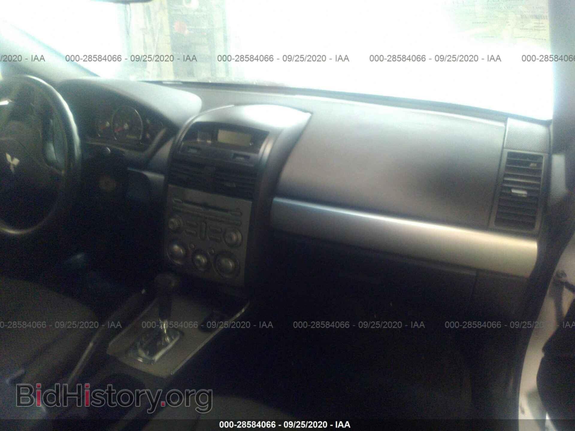 2011 MITSUBISHI GALANT - VIN: 4A32B2FF2BE019050 - Фото 5