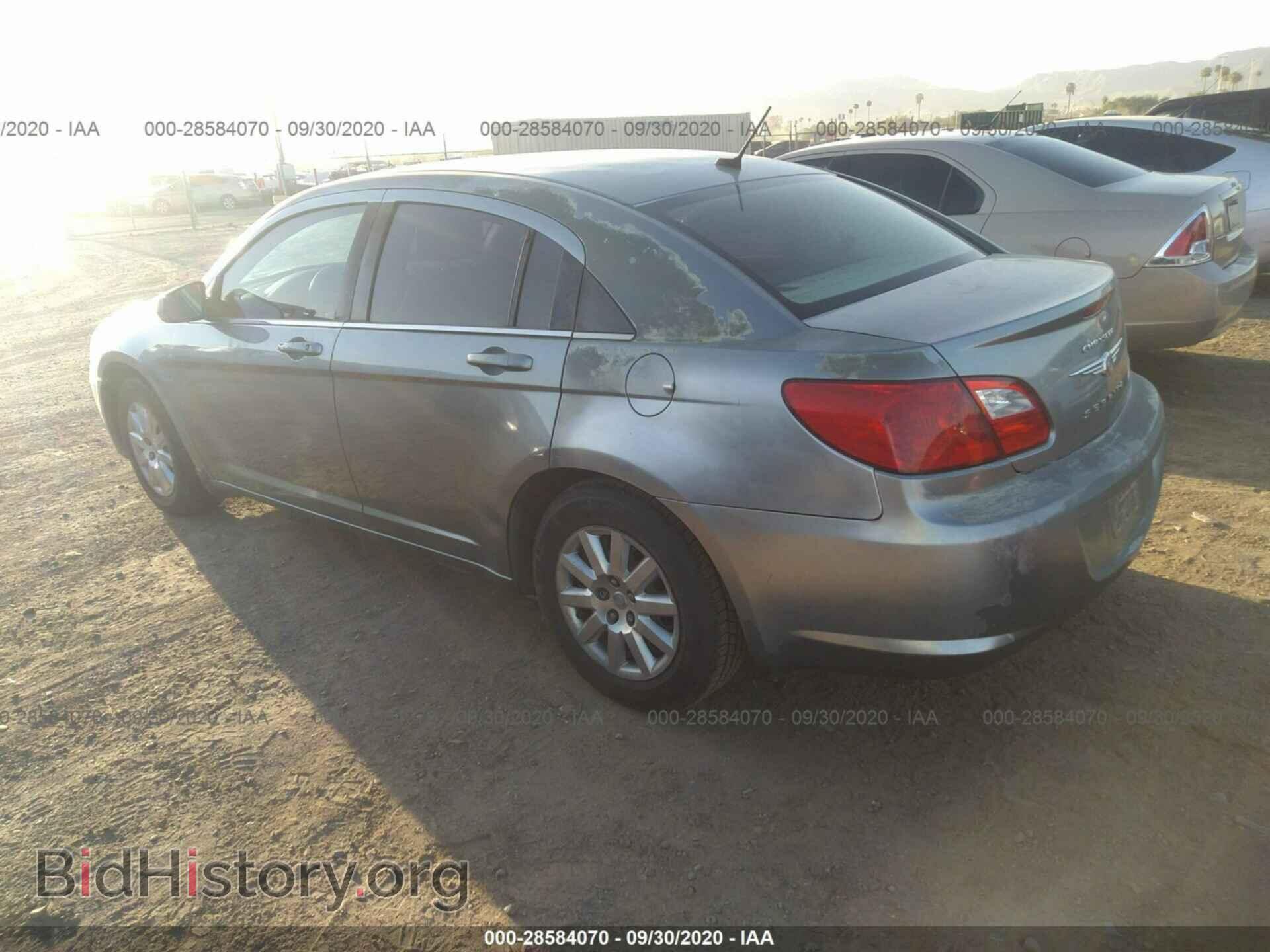 2010 CHRYSLER SEBRING - VIN: 1C3CC4FB8AN129987 - Фото 3