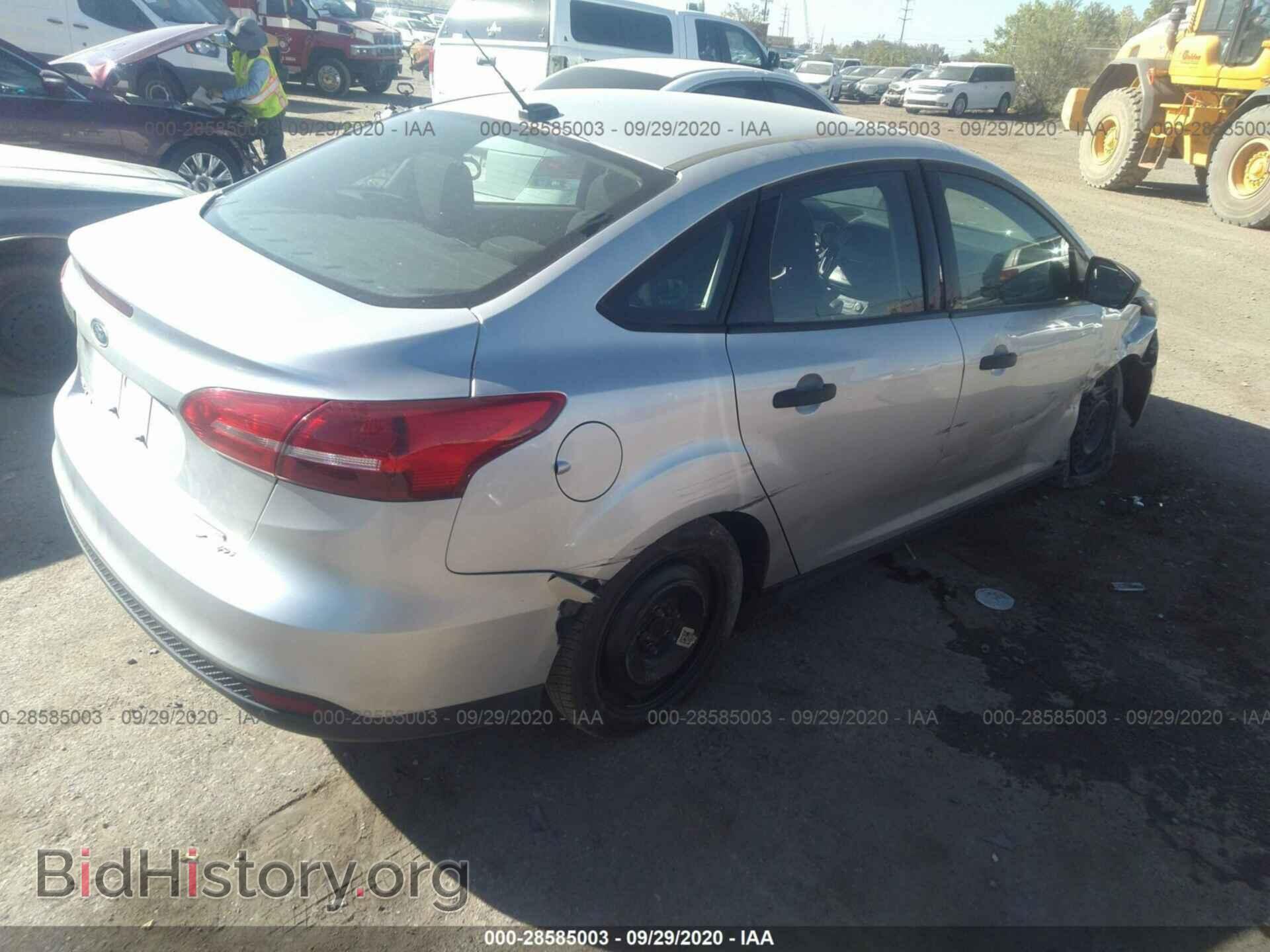 2016 FORD FOCUS - VIN: 1FADP3E2XGL245945 - Photo 4
