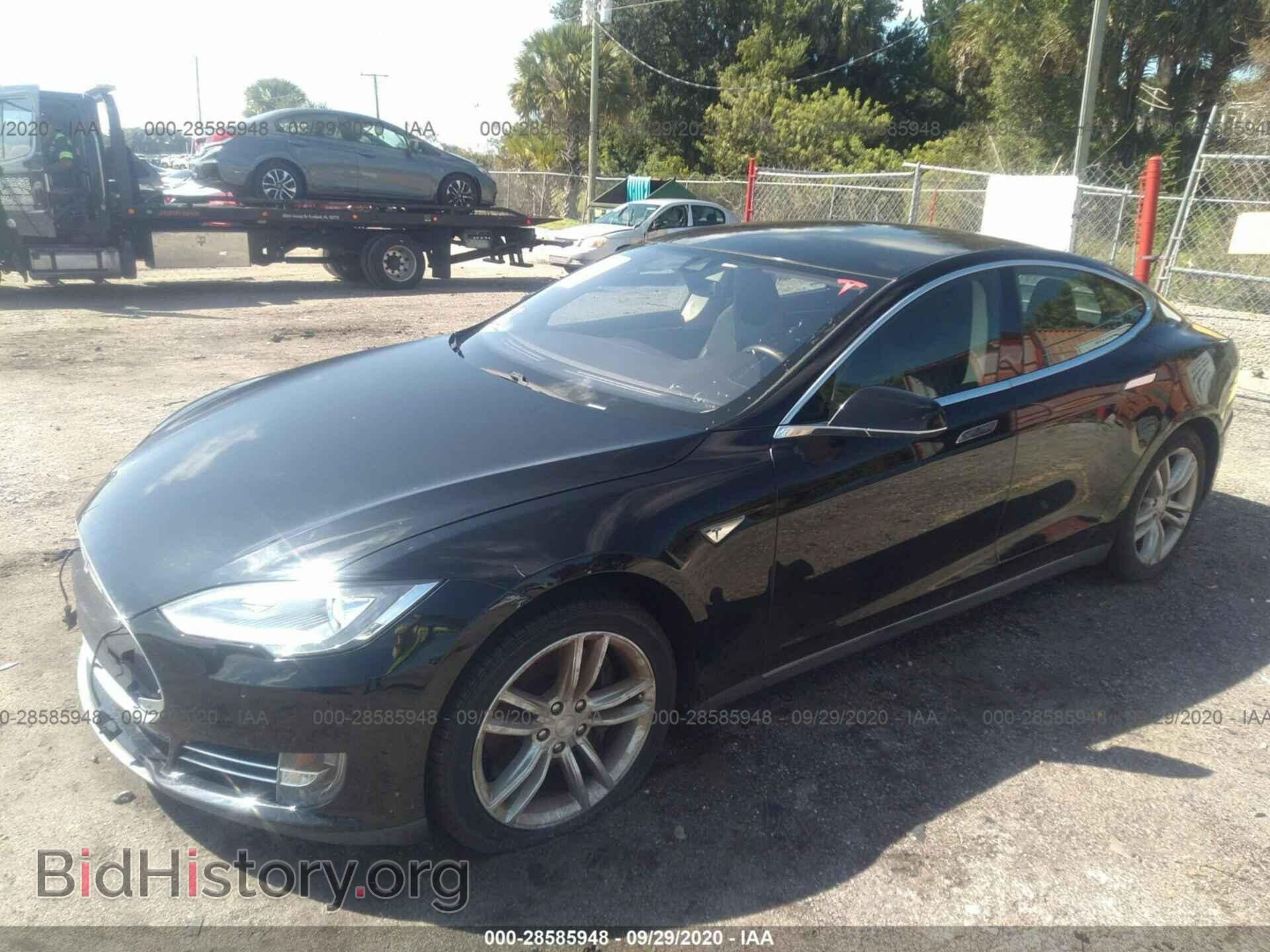 2014 TESLA MODEL S - VIN: 5YJSA1S16EFP66244 - Photo 2