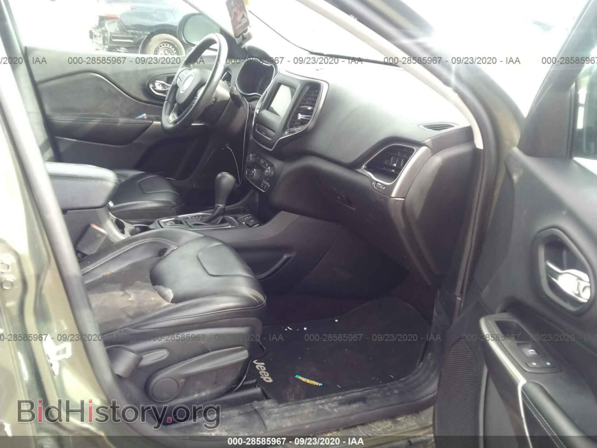 2019 JEEP CHEROKEE - VIN: 1C4PJLLB4KD202247 - Фото 5