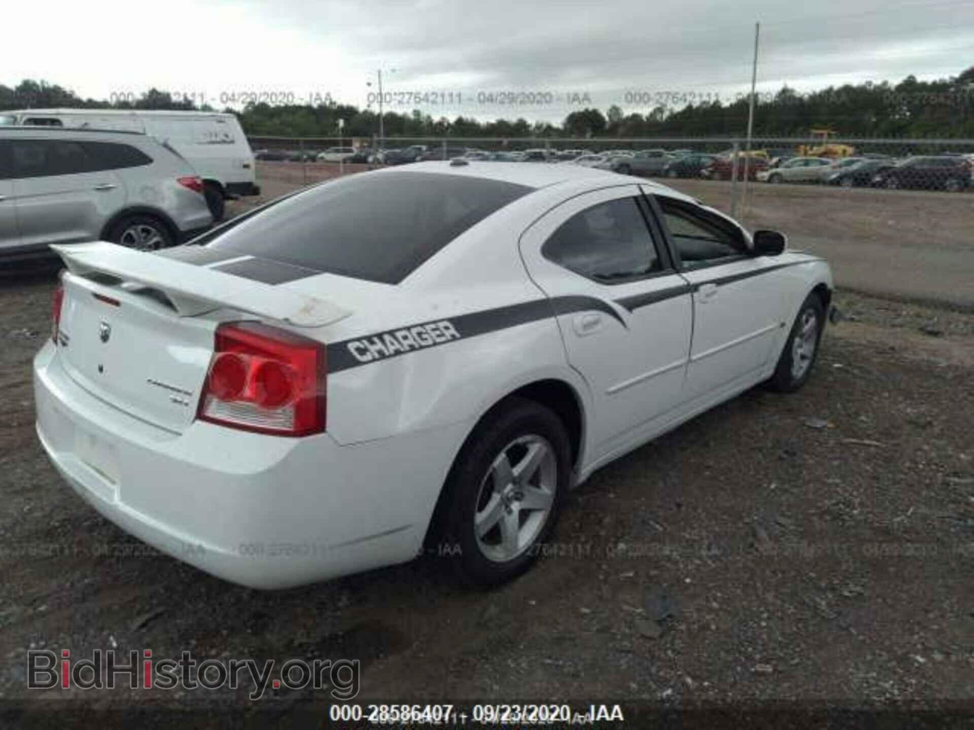 2010 DODGE CHARGER - VIN: 2B3CA3CV1AH290332 - Фото 4