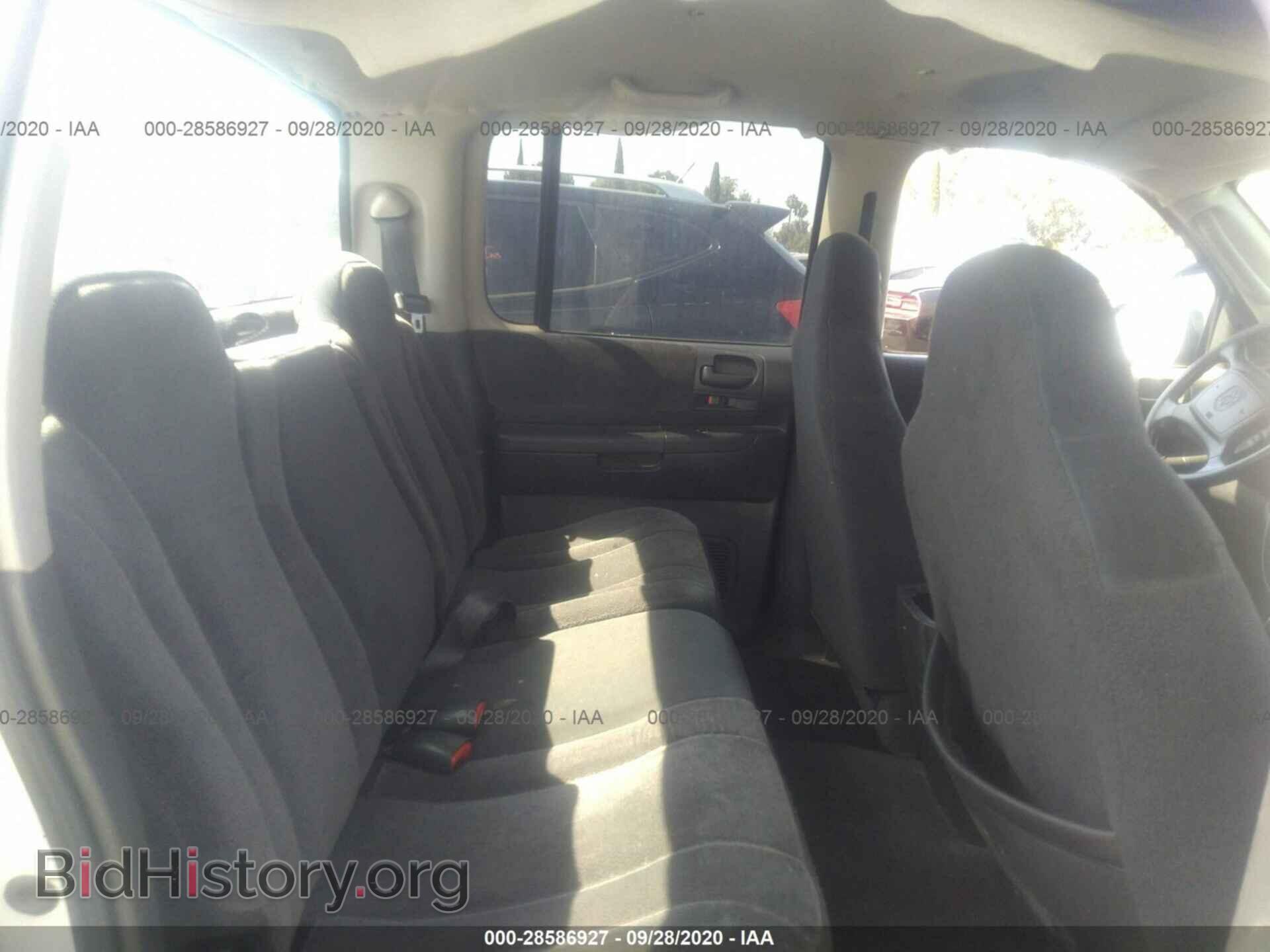 2004 DODGE DAKOTA - VIN: 1D7HL48N54S509311 - Фото 8