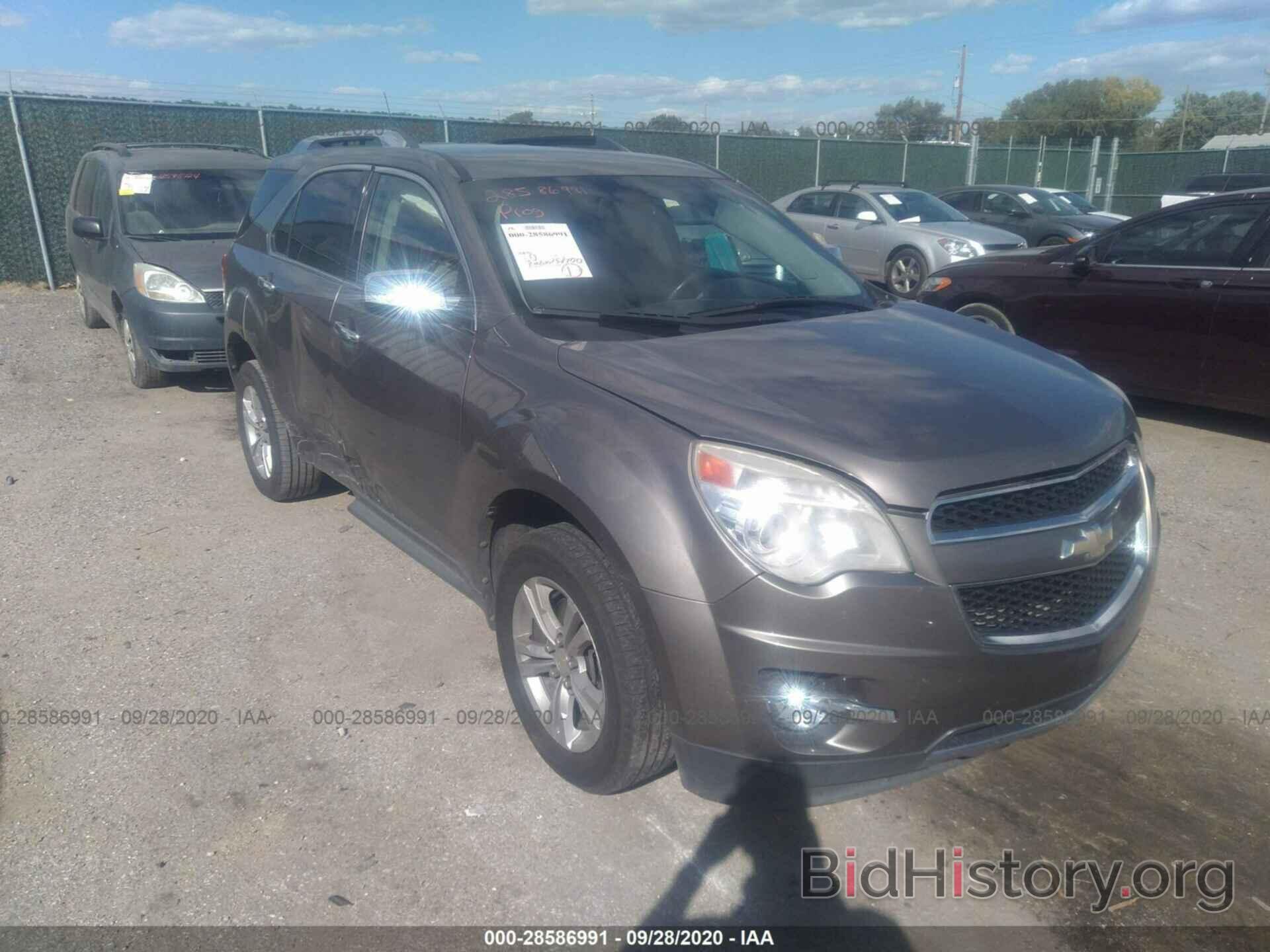 Photo 2CNALFEC1B6450506 - CHEVROLET EQUINOX 2011