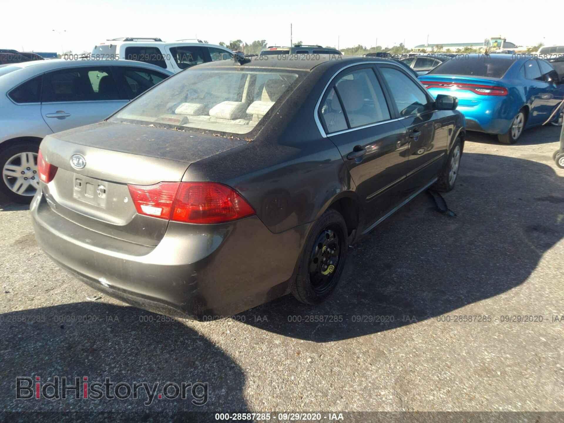 2010 KIA OPTIMA - VIN: KNAGG4A85A5379486 - Фото 4