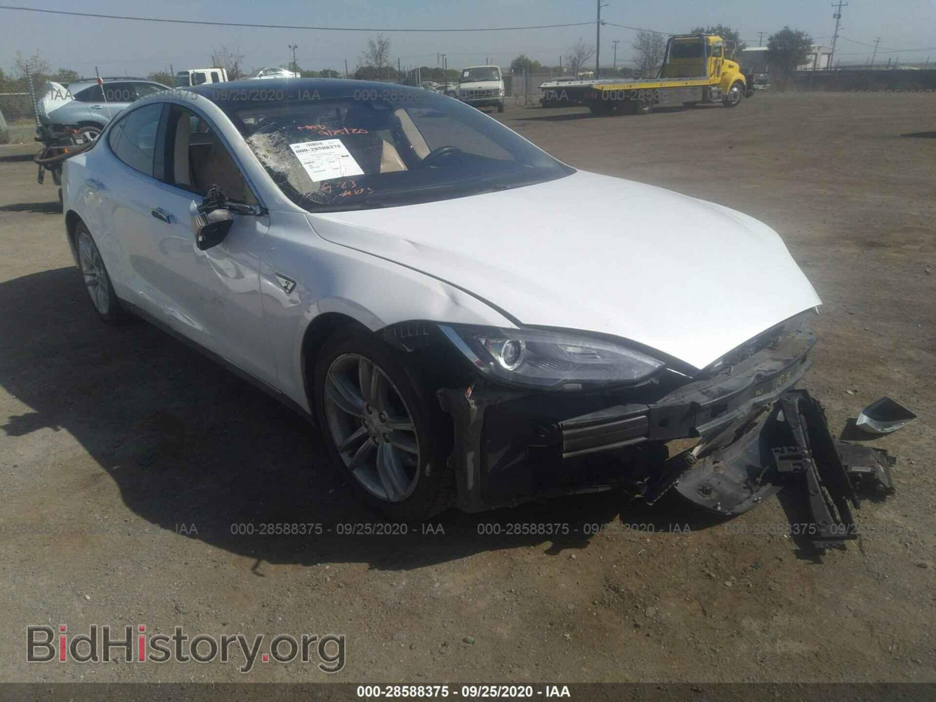 Photo 5YJSA1H16EFP49810 - TESLA MODEL S 2014
