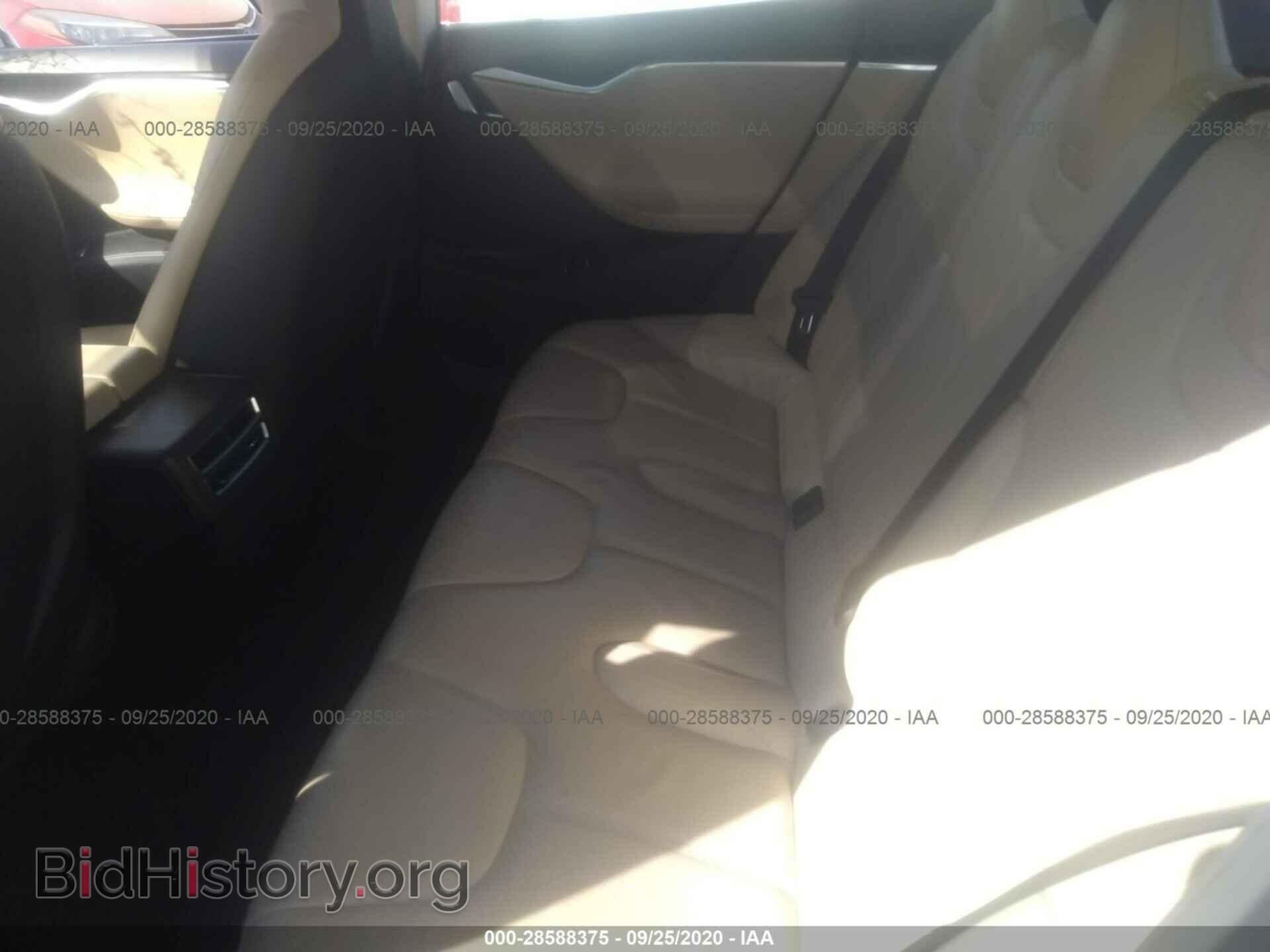 2014 TESLA MODEL S - VIN: 5YJSA1H16EFP49810 - Фото 8