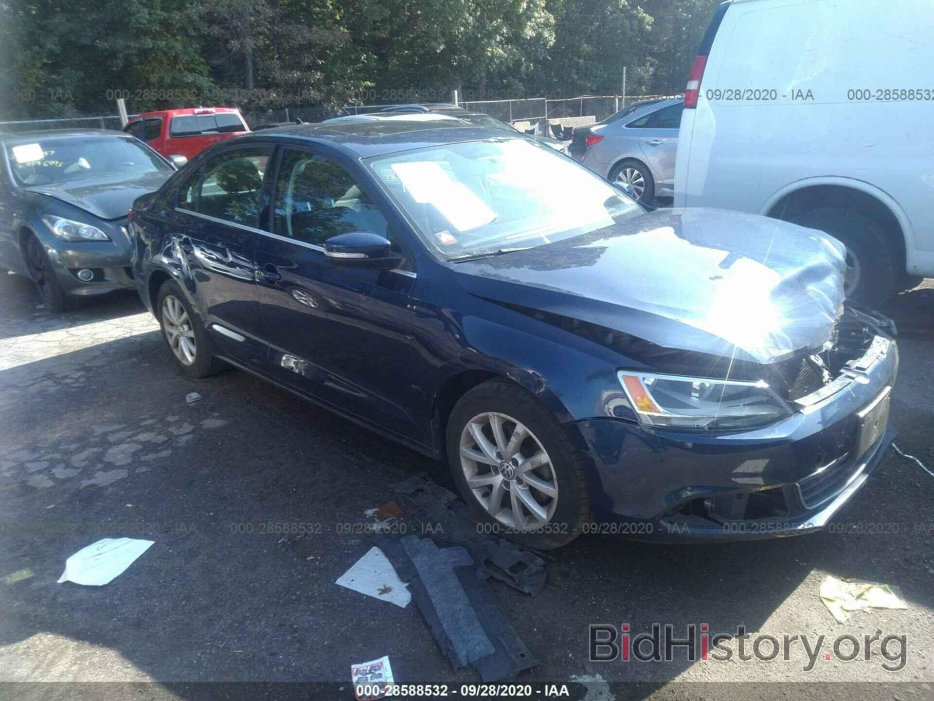 Photo 3VWD17AJXEM377760 - VOLKSWAGEN JETTA SEDAN 2014