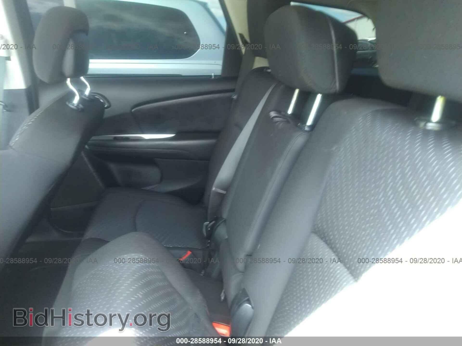 2018 DODGE JOURNEY - VIN: 3C4PDCAB5JT243103 - Фото 8