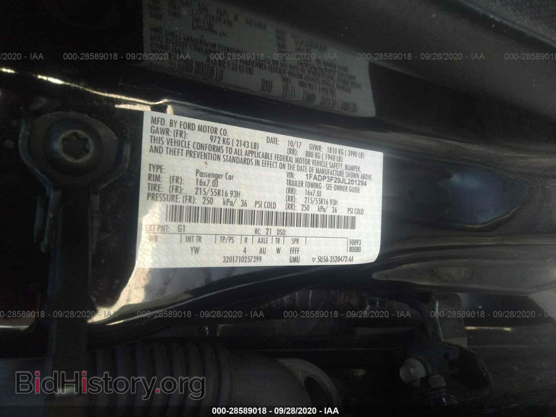 2018 FORD FOCUS - VIN: 1FADP3F29JL201294 - Фото 9