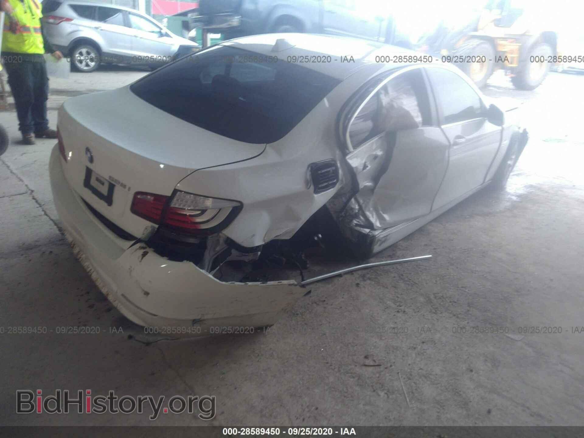 2011 BMW 5 SERIES - VIN: WBAFR1C52BC750110 - Фото 4