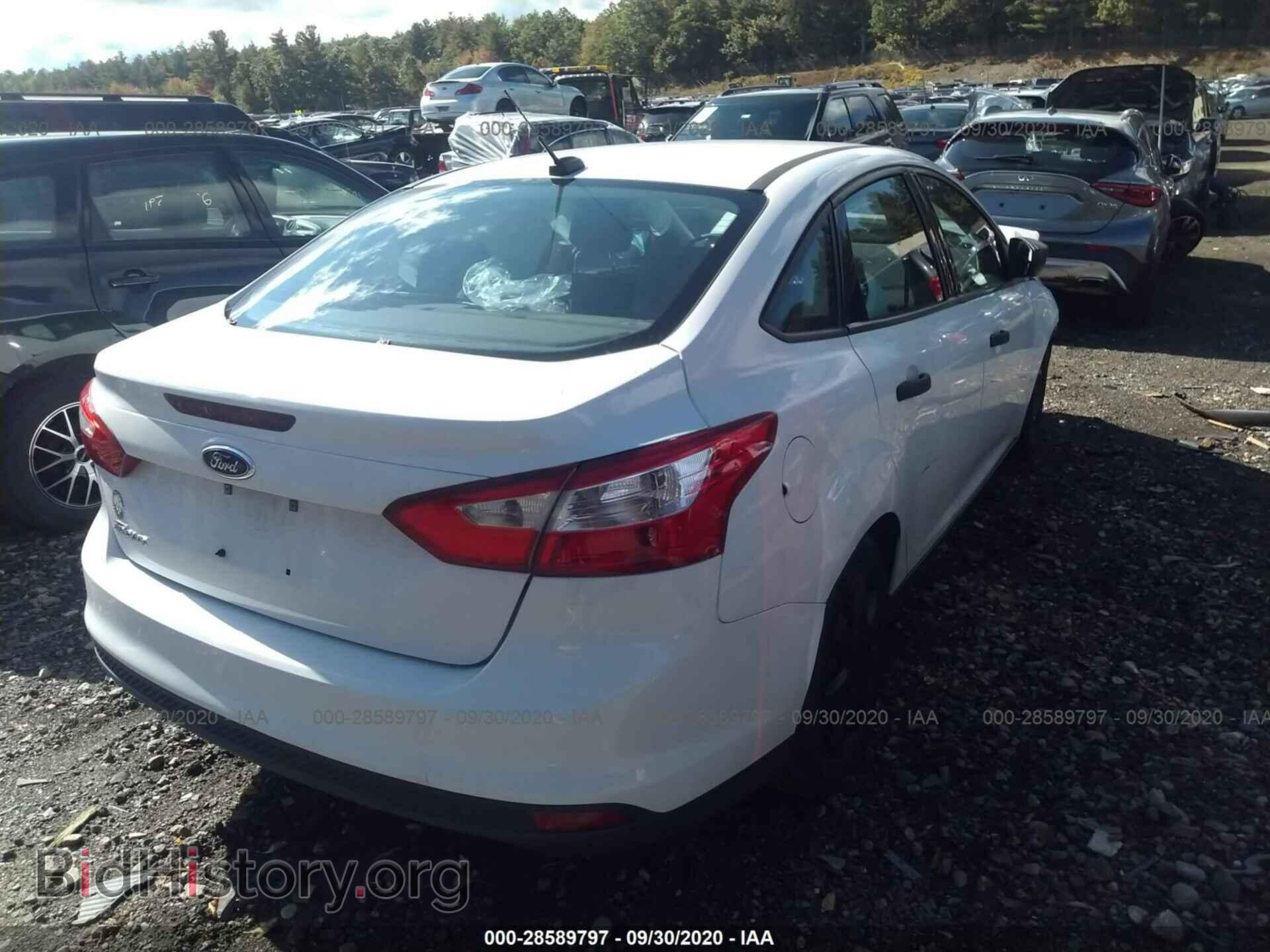 2014 FORD FOCUS - VIN: 1FADP3E25EL304266 - Фото 4