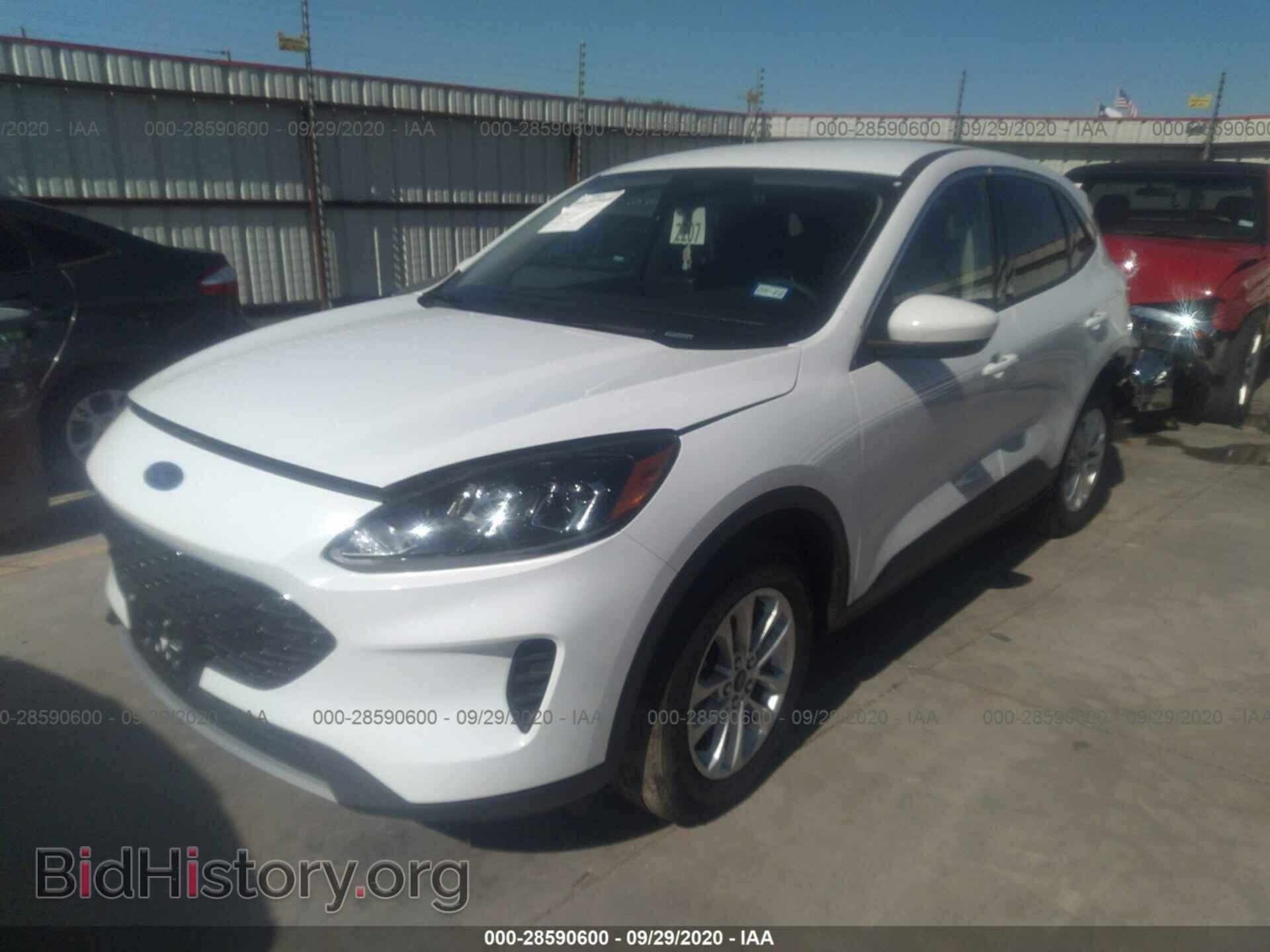 2020 FORD ESCAPE - VIN: 1FMCU0G61LUA55240 - Photo 2