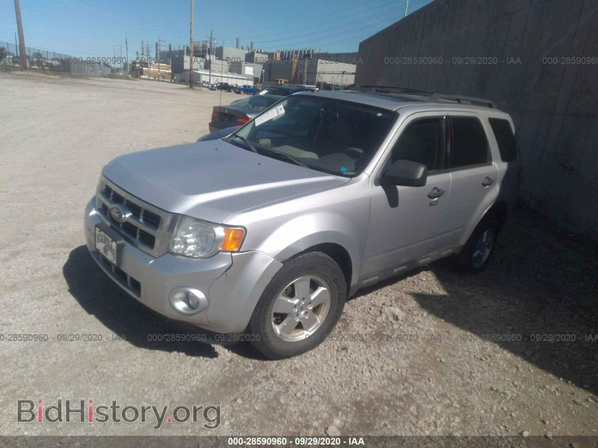 2011 FORD ESCAPE - VIN: 1FMCU9D7XBKB61276 - Фото 2