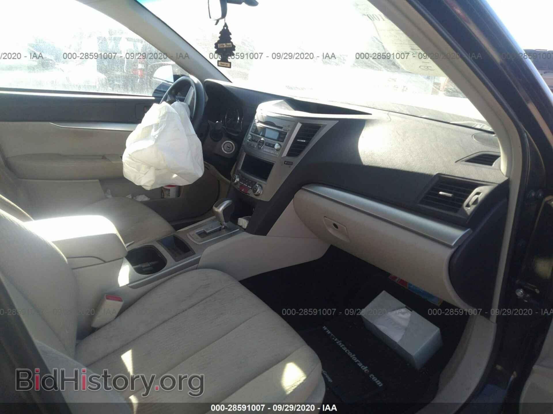2011 SUBARU OUTBACK - VIN: 4S4BRBAC6B3328944 - Photo 5