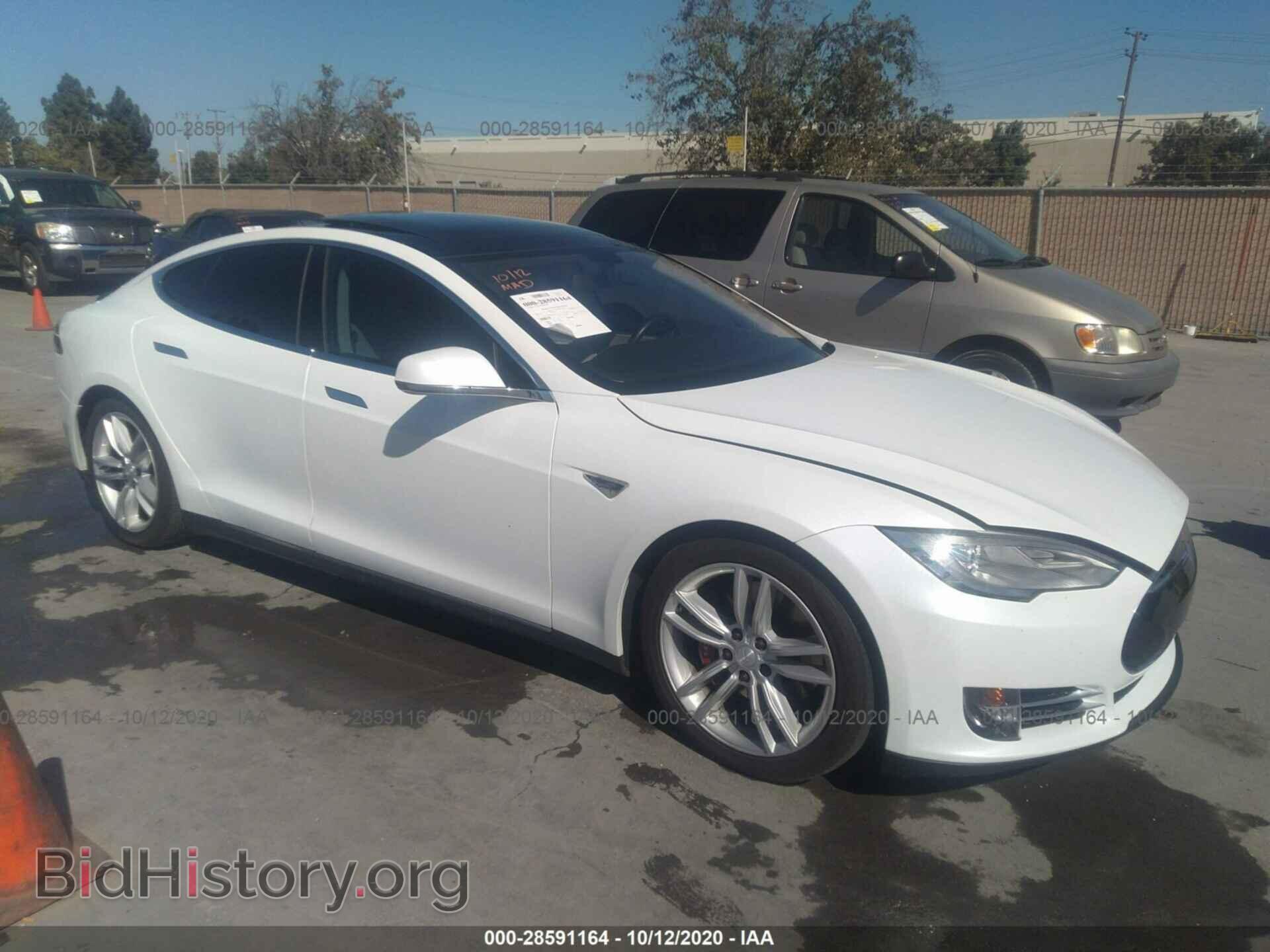 Фотография 5YJSA1DP6CFP01389 - TESLA MODEL S 2012