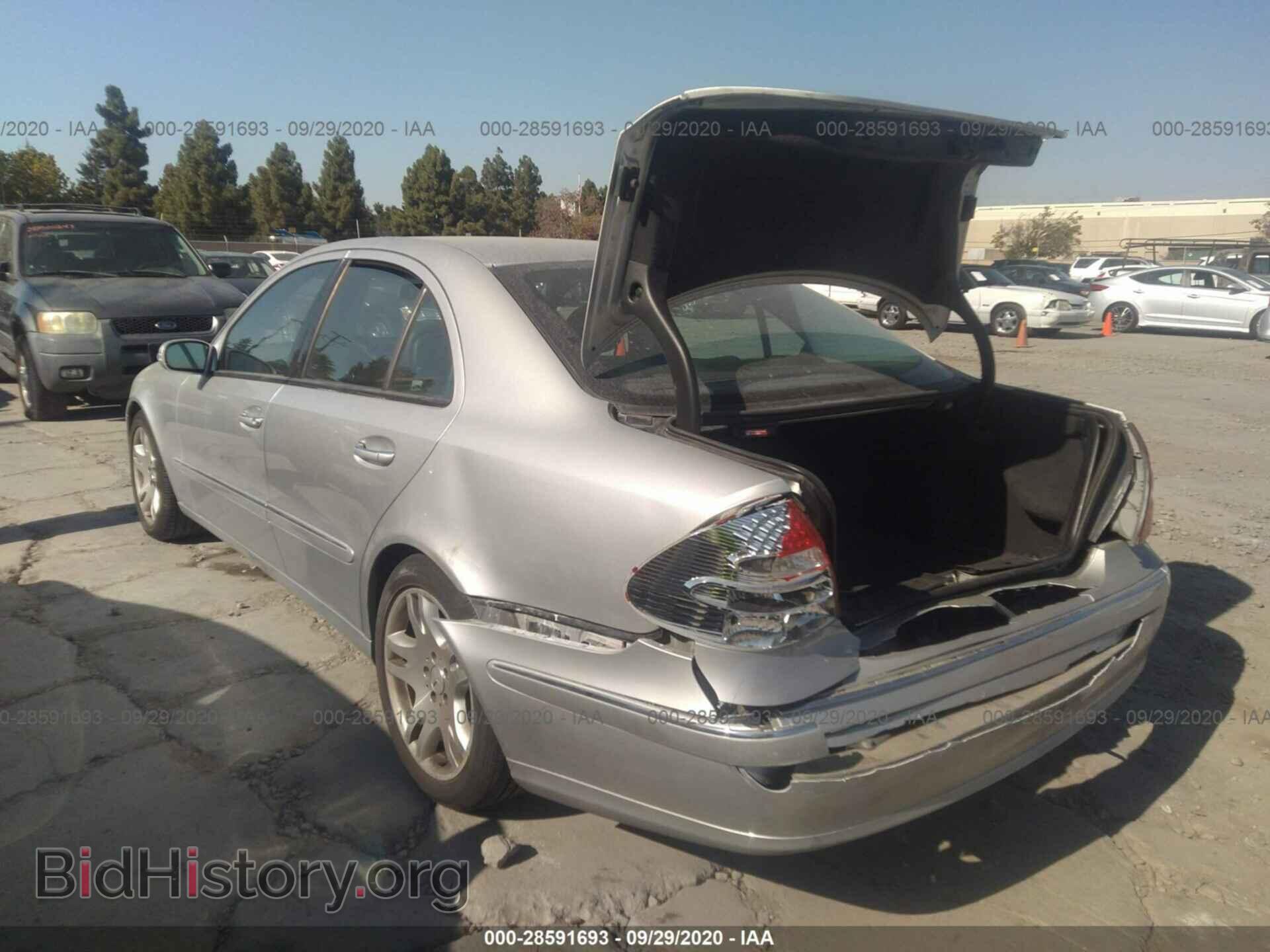 2003 MERCEDES-BENZ E-CLASS - VIN: WDBUF70J93A141809 - Фото 3