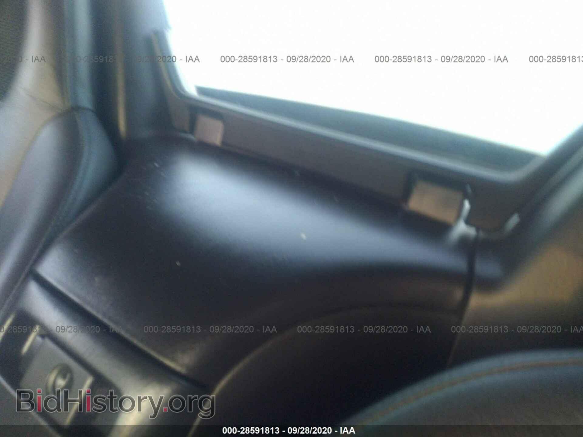 2001 HONDA S2000 - VIN: JHMAP11431T008387 - Фото 8