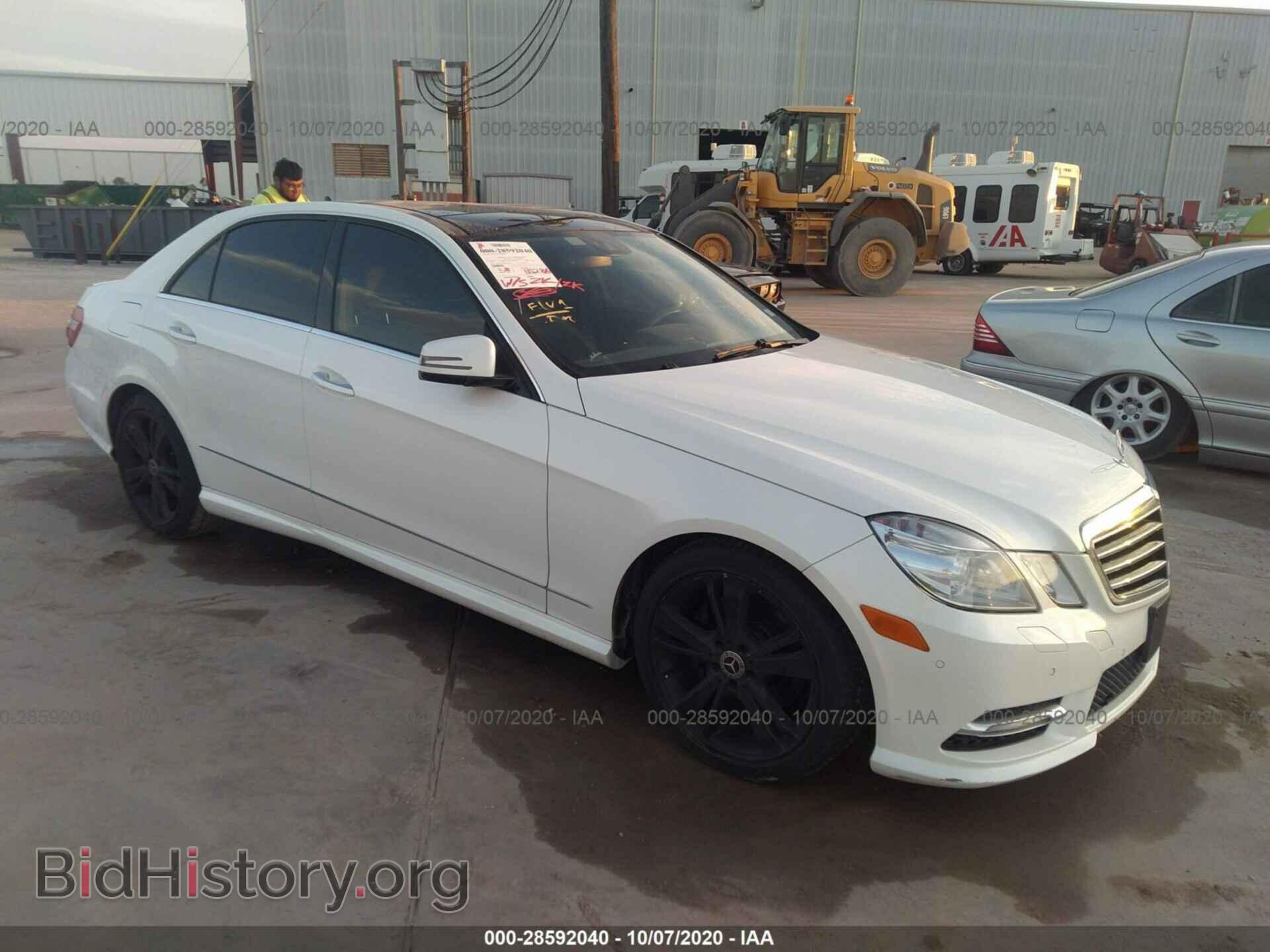 Фотография WDDHF8JB6DA676071 - MERCEDES-BENZ E-CLASS 2013