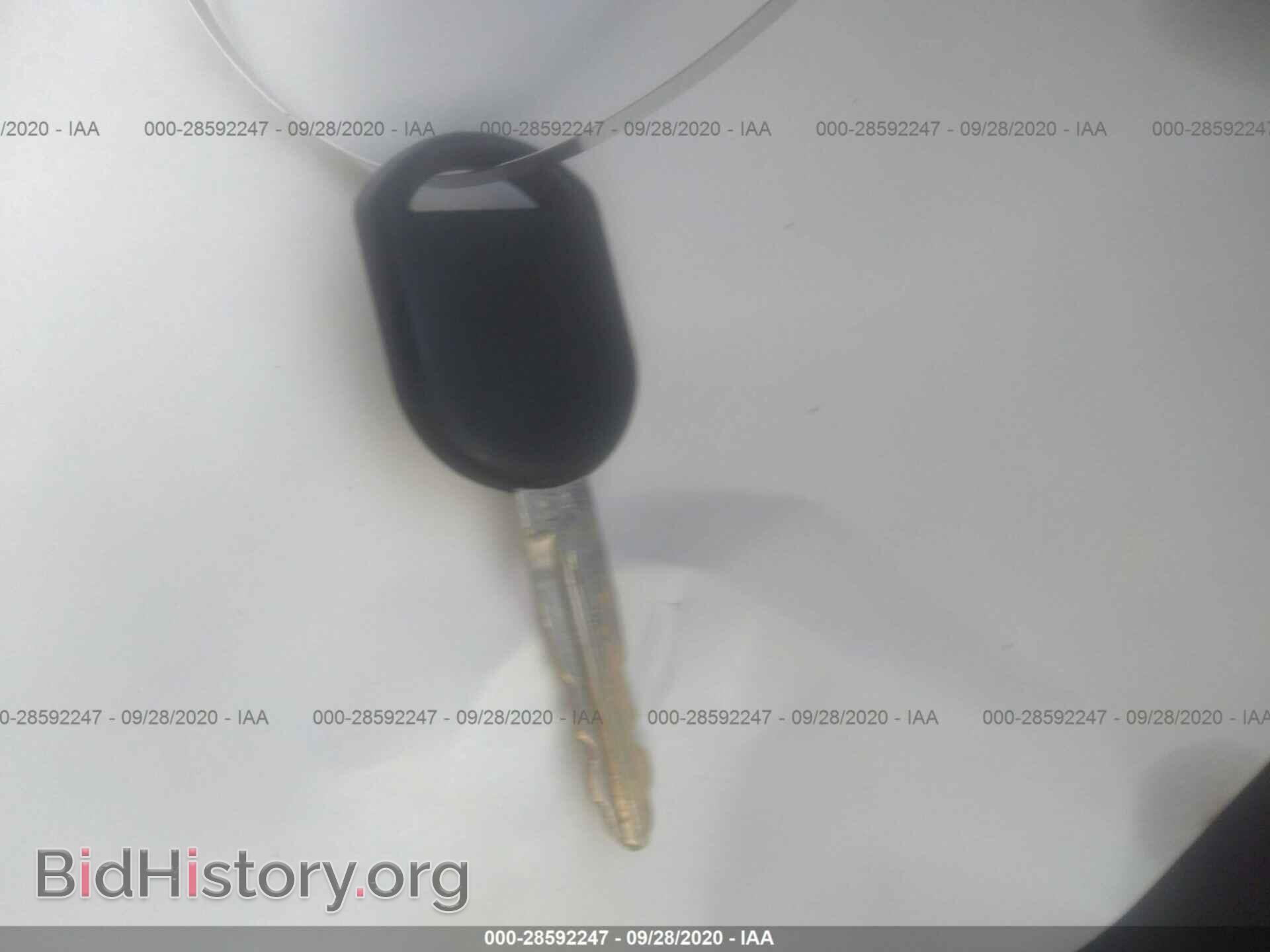 2008 FORD FOCUS - VIN: 1FAHP34N78W204170 - Фото 11