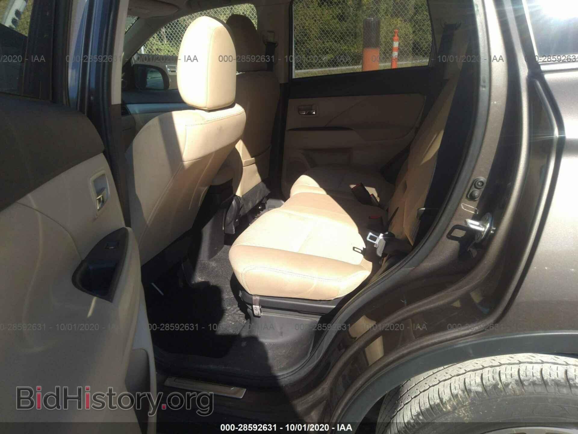 2017 MITSUBISHI OUTLANDER - VIN: JA4AD3A32HZ005916 - Фото 8