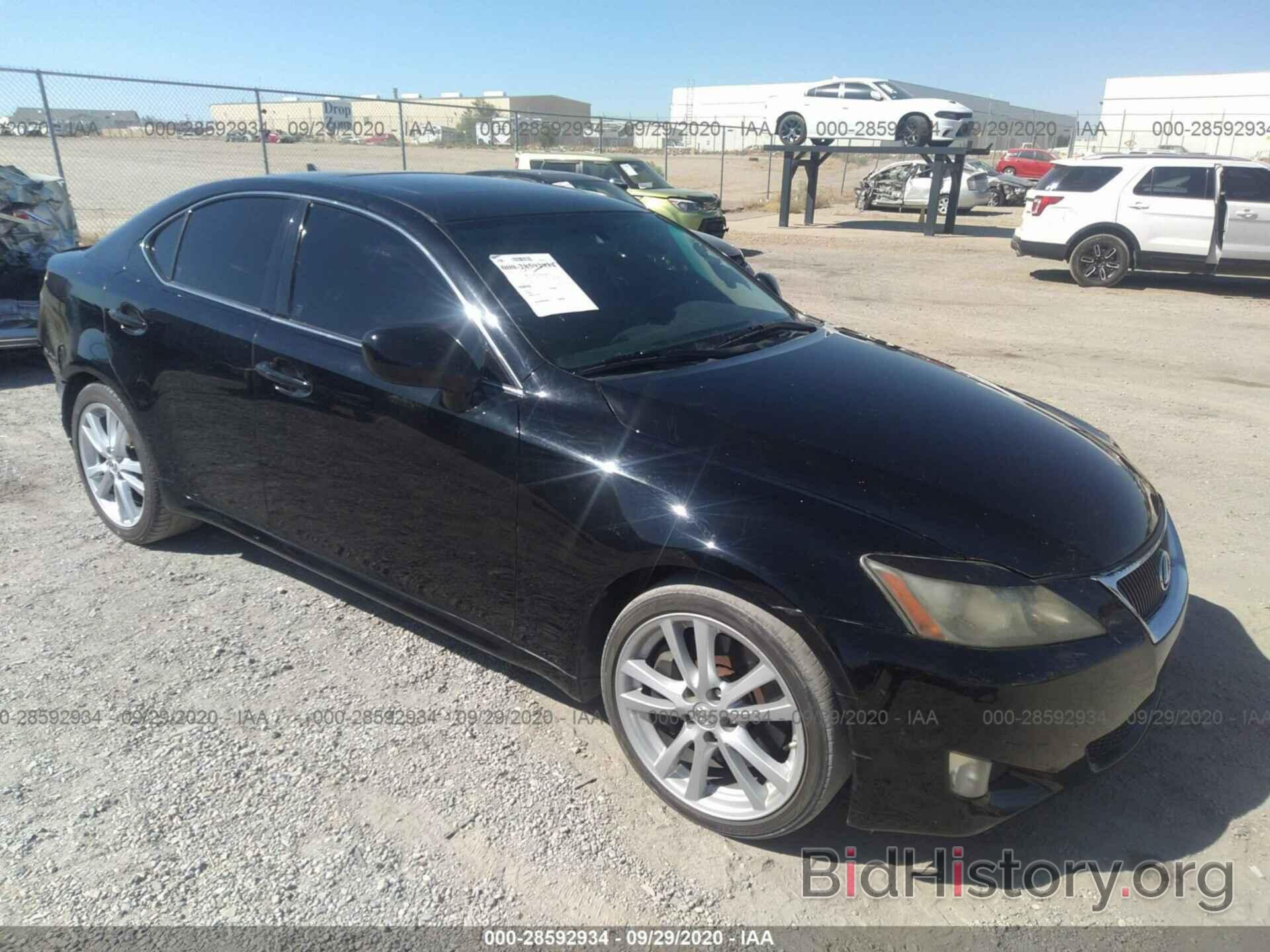 Photo JTHBE262472012258 - LEXUS IS 350 2007