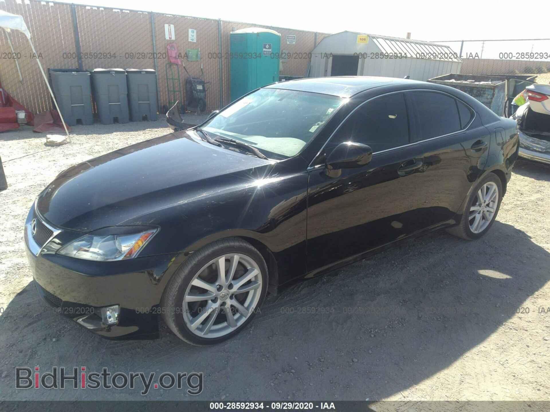 2007 LEXUS IS 350 - VIN: JTHBE262472012258 - Photo 2