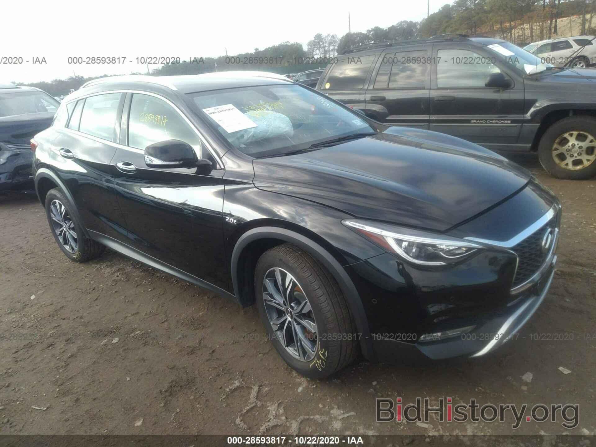 Фотография SJKCH5CRXJA047168 - INFINITI QX30 2018