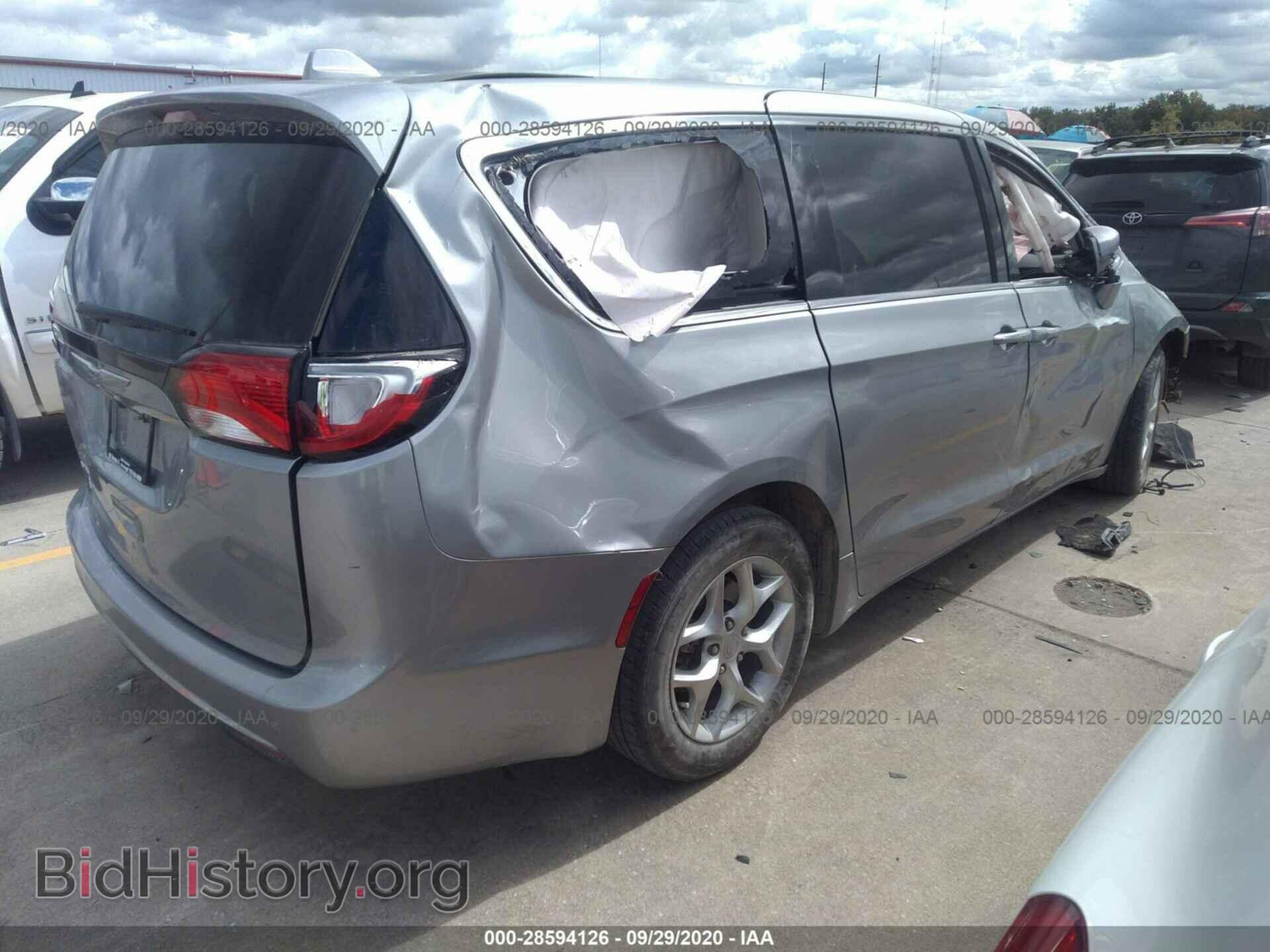 2018 CHRYSLER PACIFICA - VIN: 2C4RC1FG9JR355216 - Фото 4