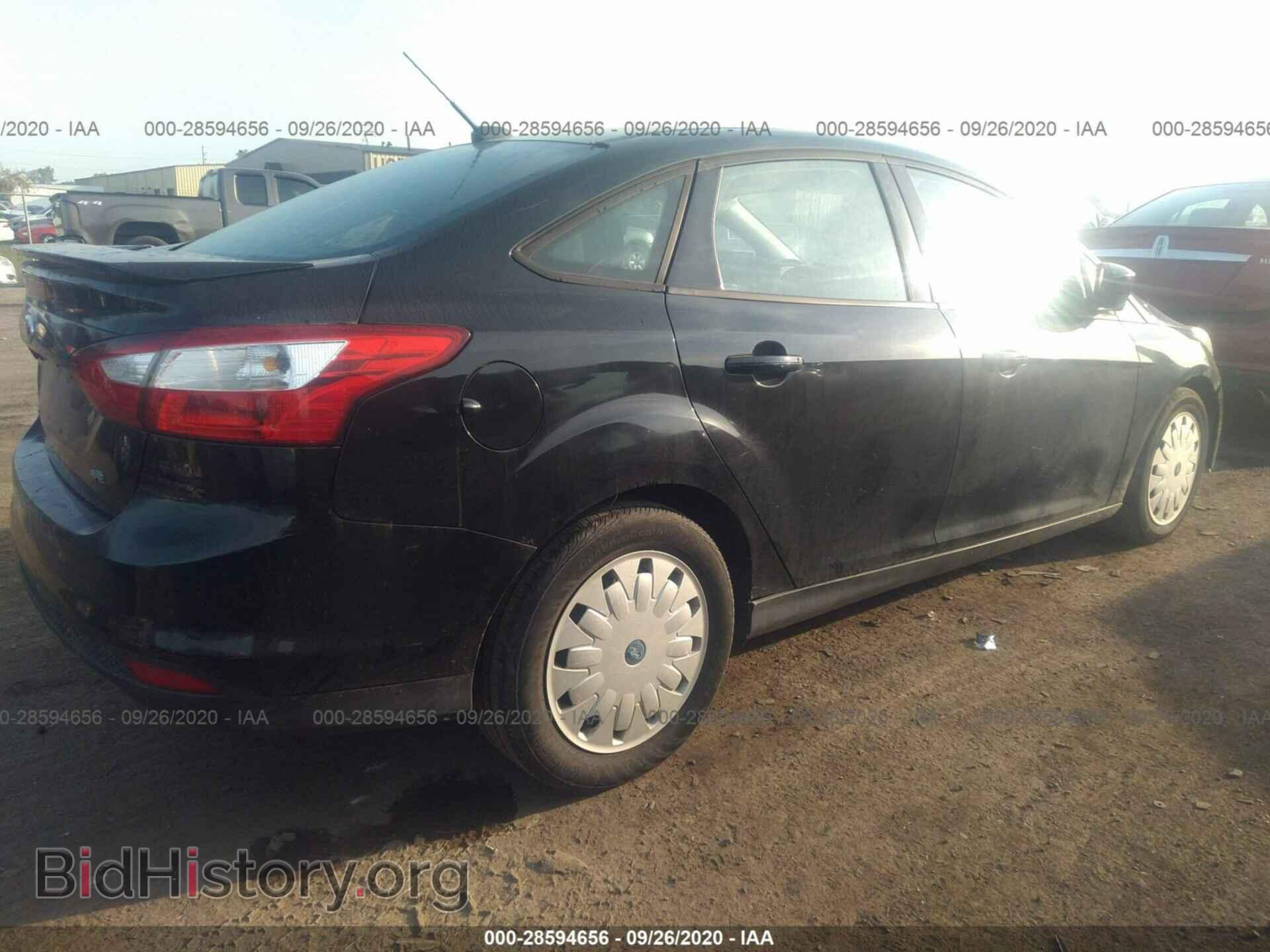 2012 FORD FOCUS - VIN: 1FAHP3F23CL256151 - Photo 4
