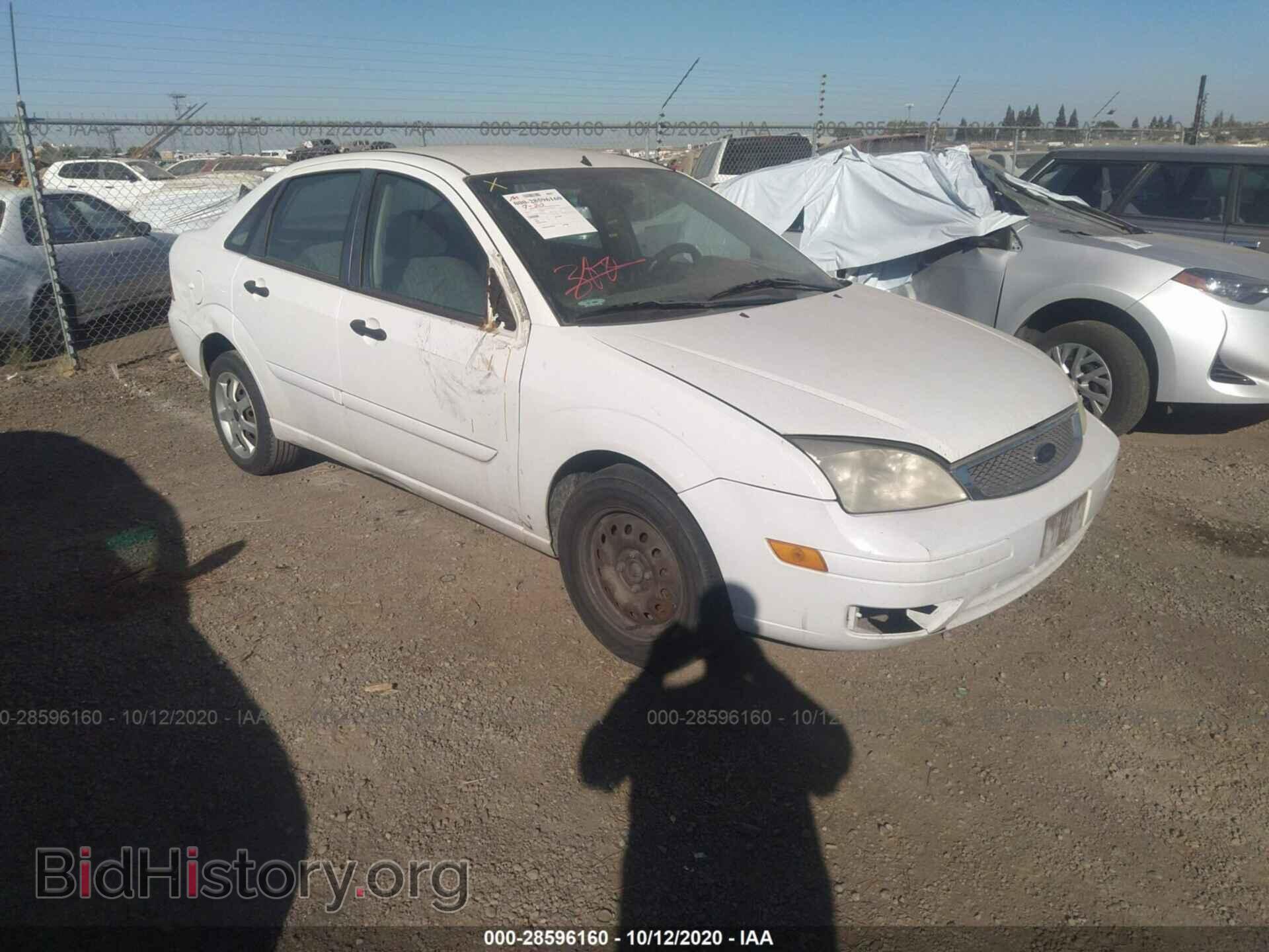 Фотография 1FAFP34N75W230366 - FORD FOCUS 2005