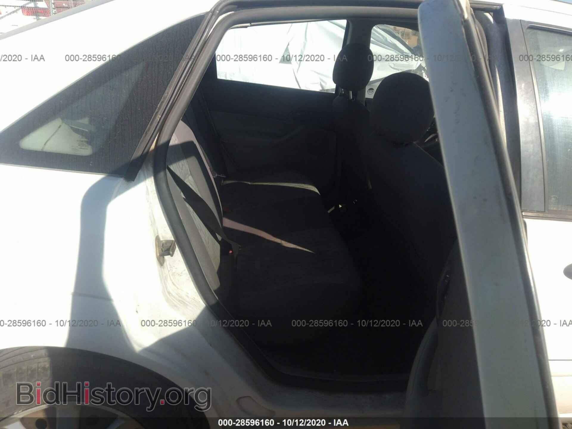 2005 FORD FOCUS - VIN: 1FAFP34N75W230366 - Фото 8
