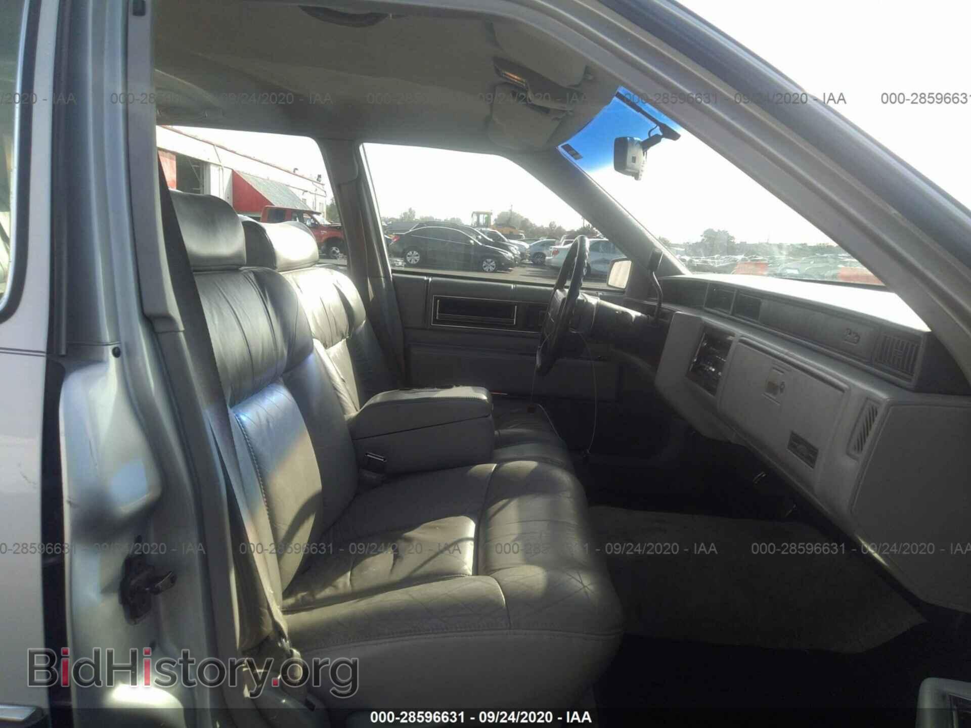 1993 CADILLAC DEVILLE - VIN: 1G6CD53B6P4254281 - Photo 5