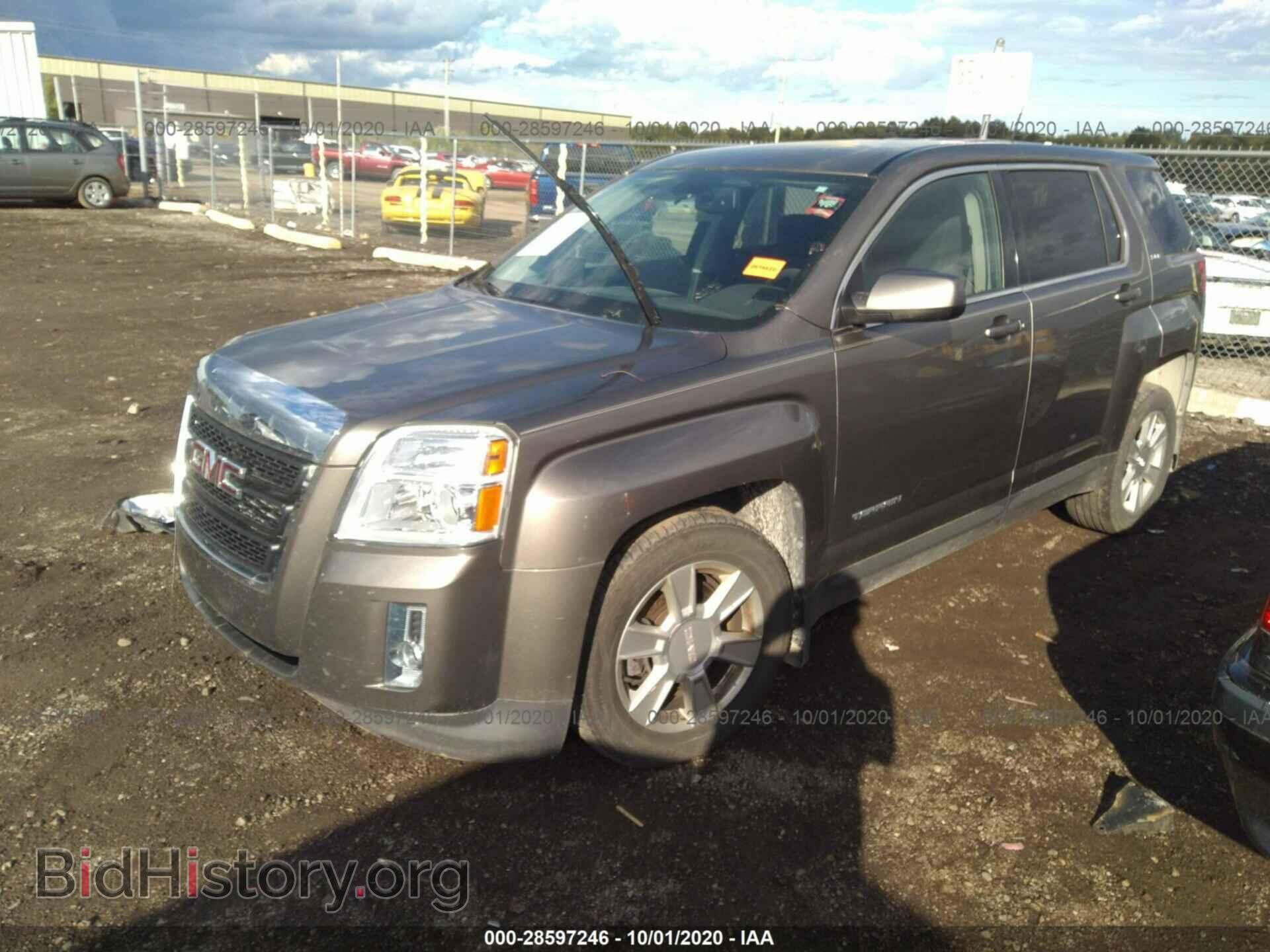 2011 GMC TERRAIN - VIN: 2CTFLREC7B6443866 - Photo 2