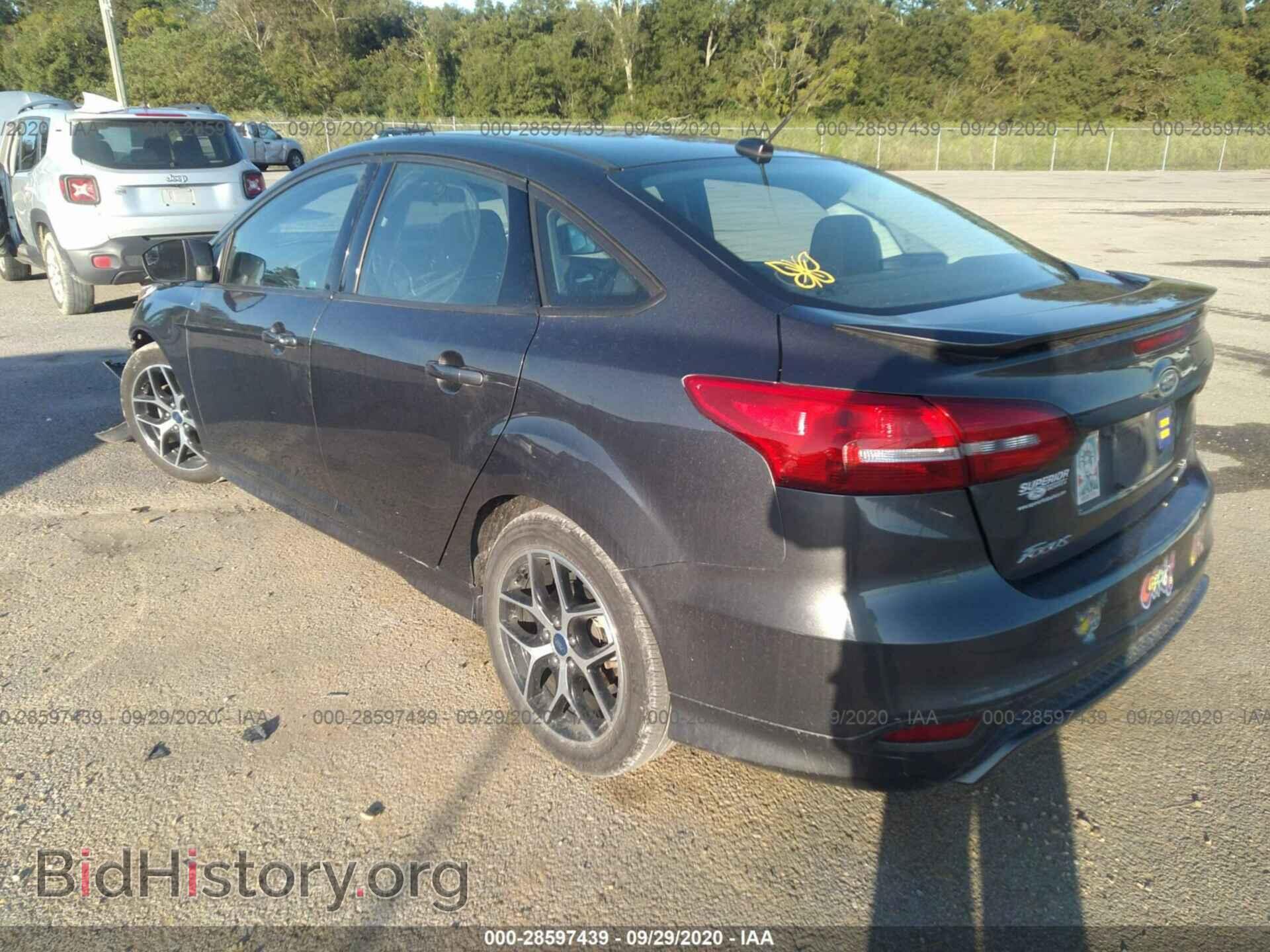 2016 FORD FOCUS - VIN: 1FADP3F22GL397233 - Photo 3