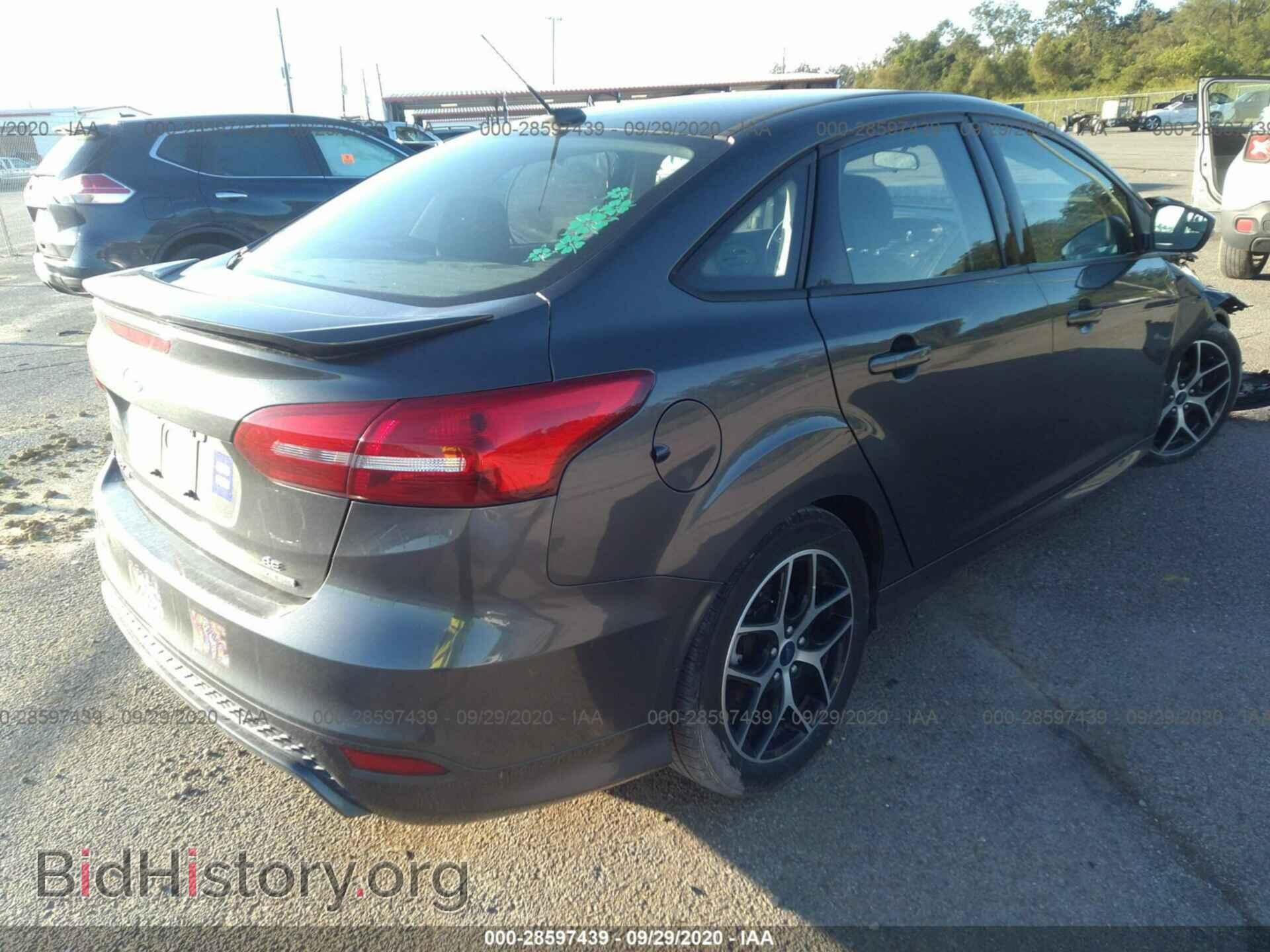 2016 FORD FOCUS - VIN: 1FADP3F22GL397233 - Photo 4